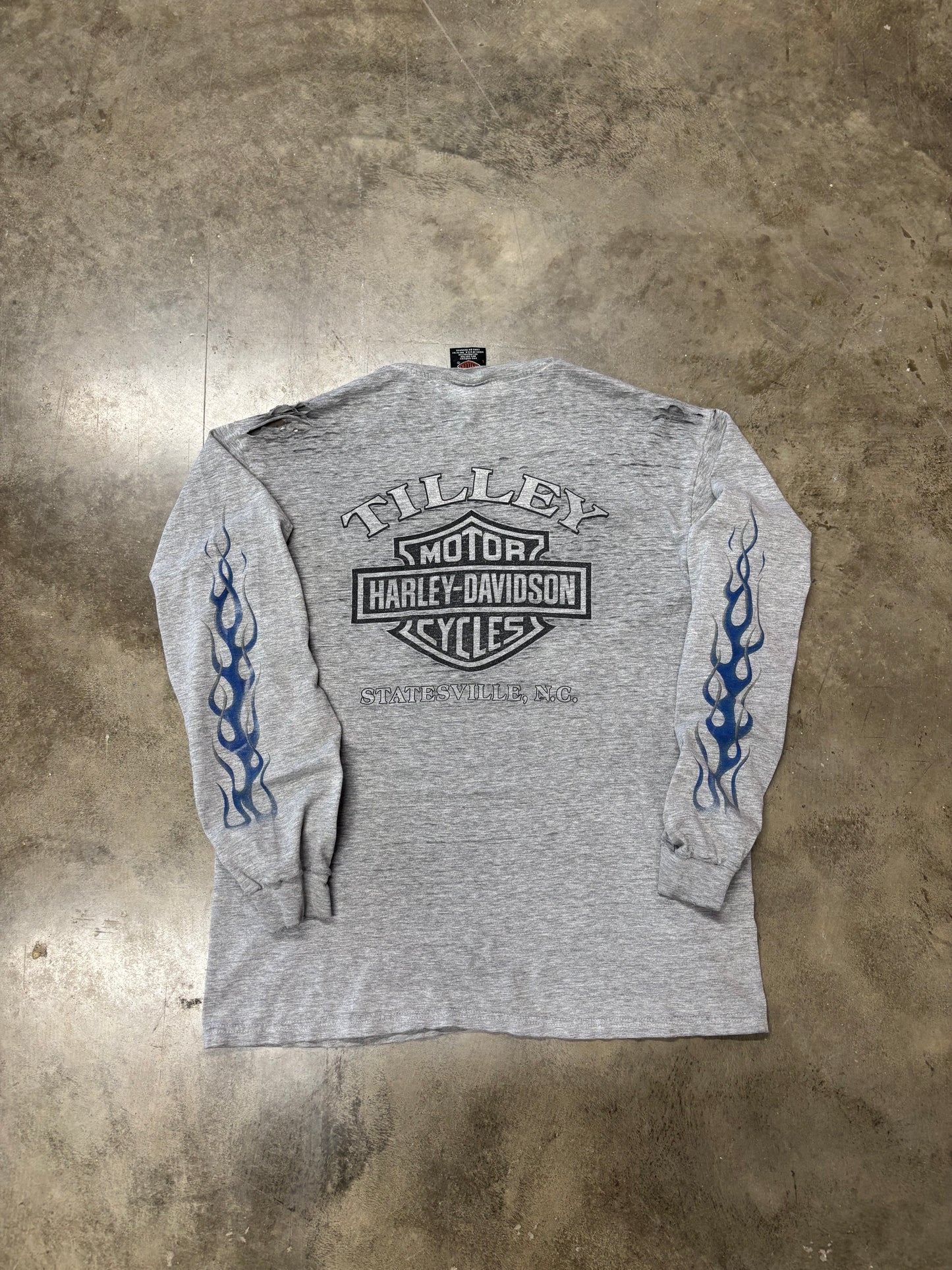 Vintage Harley Davidson thrashed v twin blue flame longsleeve size large