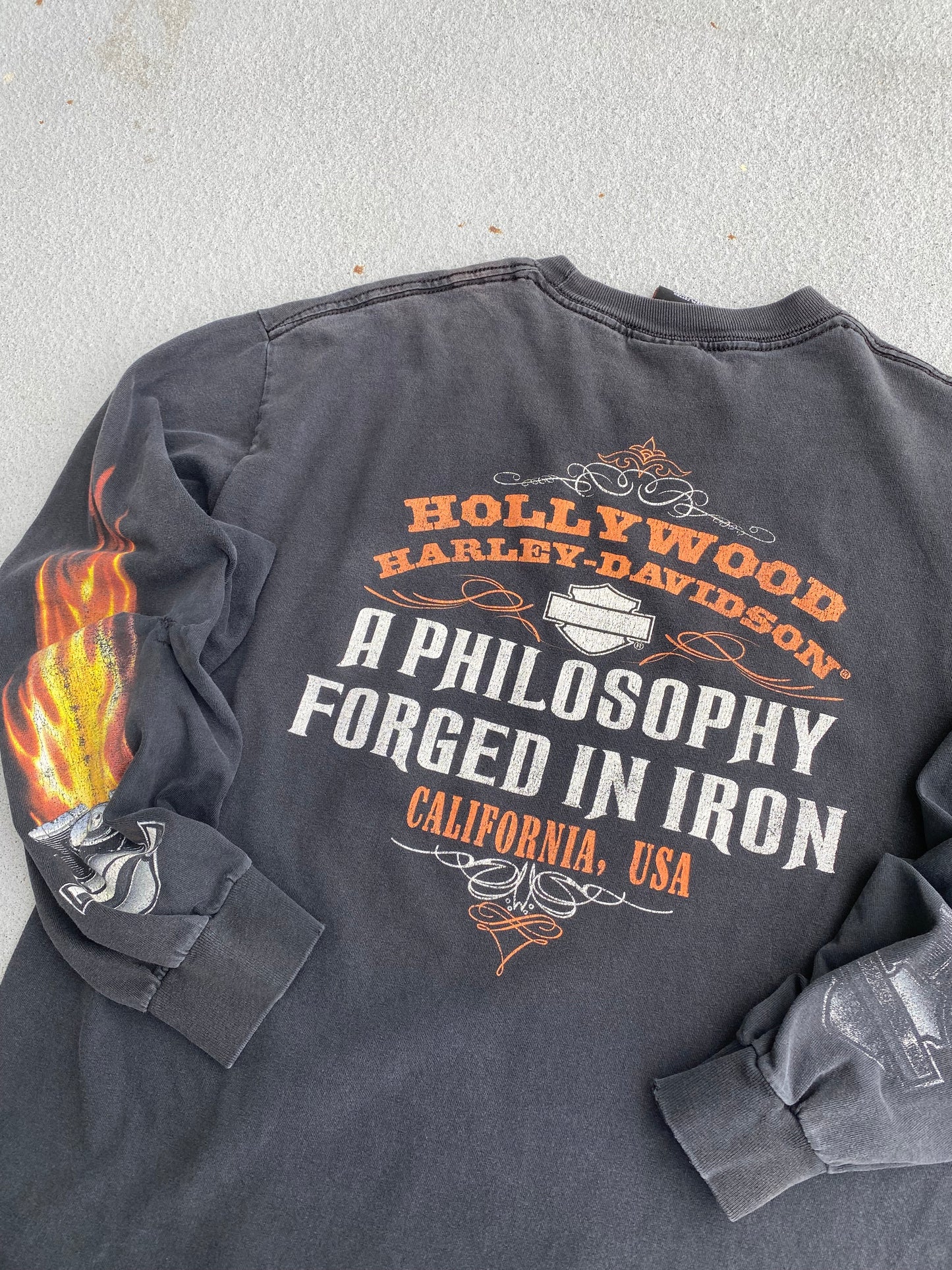 Harley Davidson Chrome flame longsleeve size large