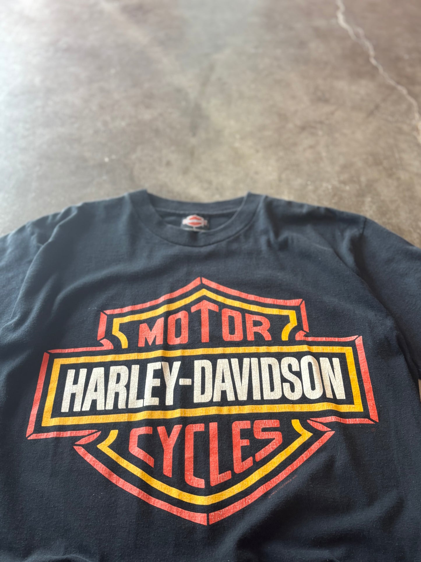 Vintage Harley Davidson big shield logo size large