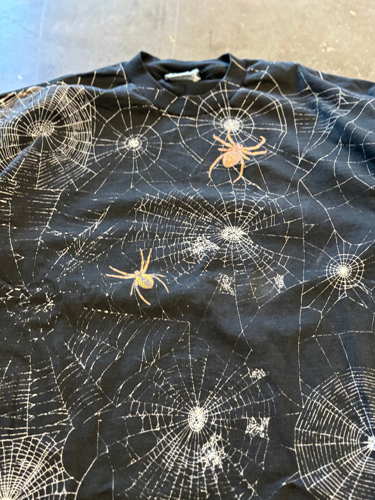 Vintage Spiderweb shirt size xl