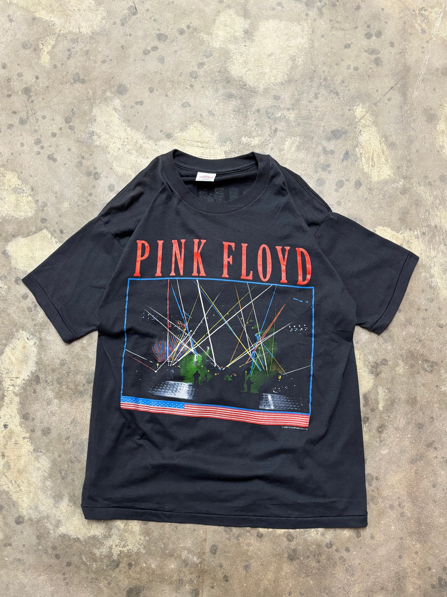 Vintage Pink Floyd 80’s shirt size extra large