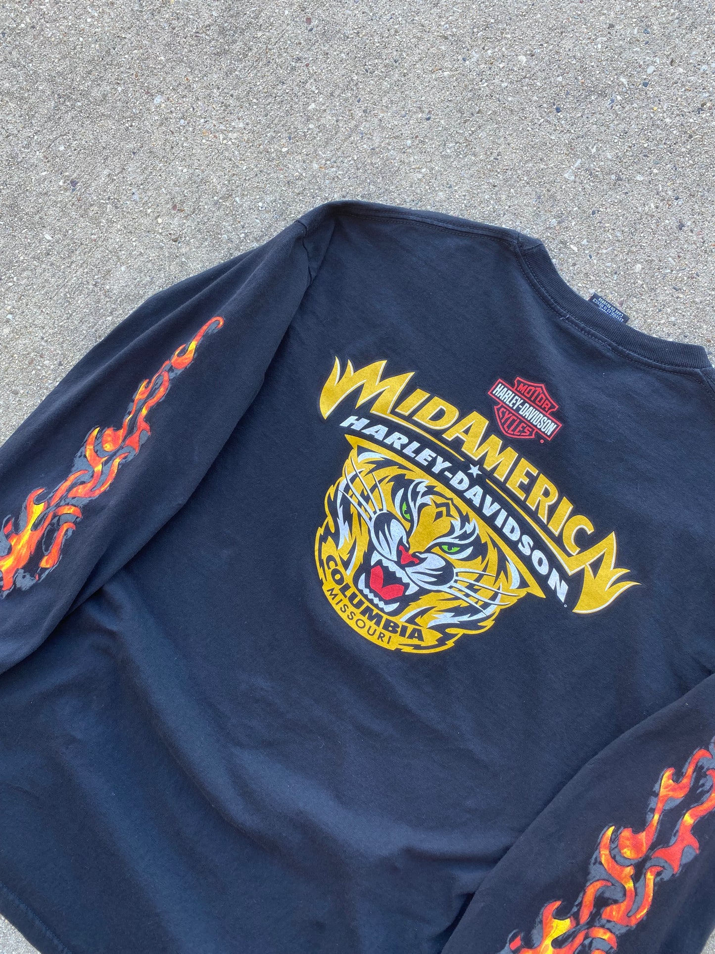 Vintage Harley Davidson simple flame text logo long sleeve shirt size extra large