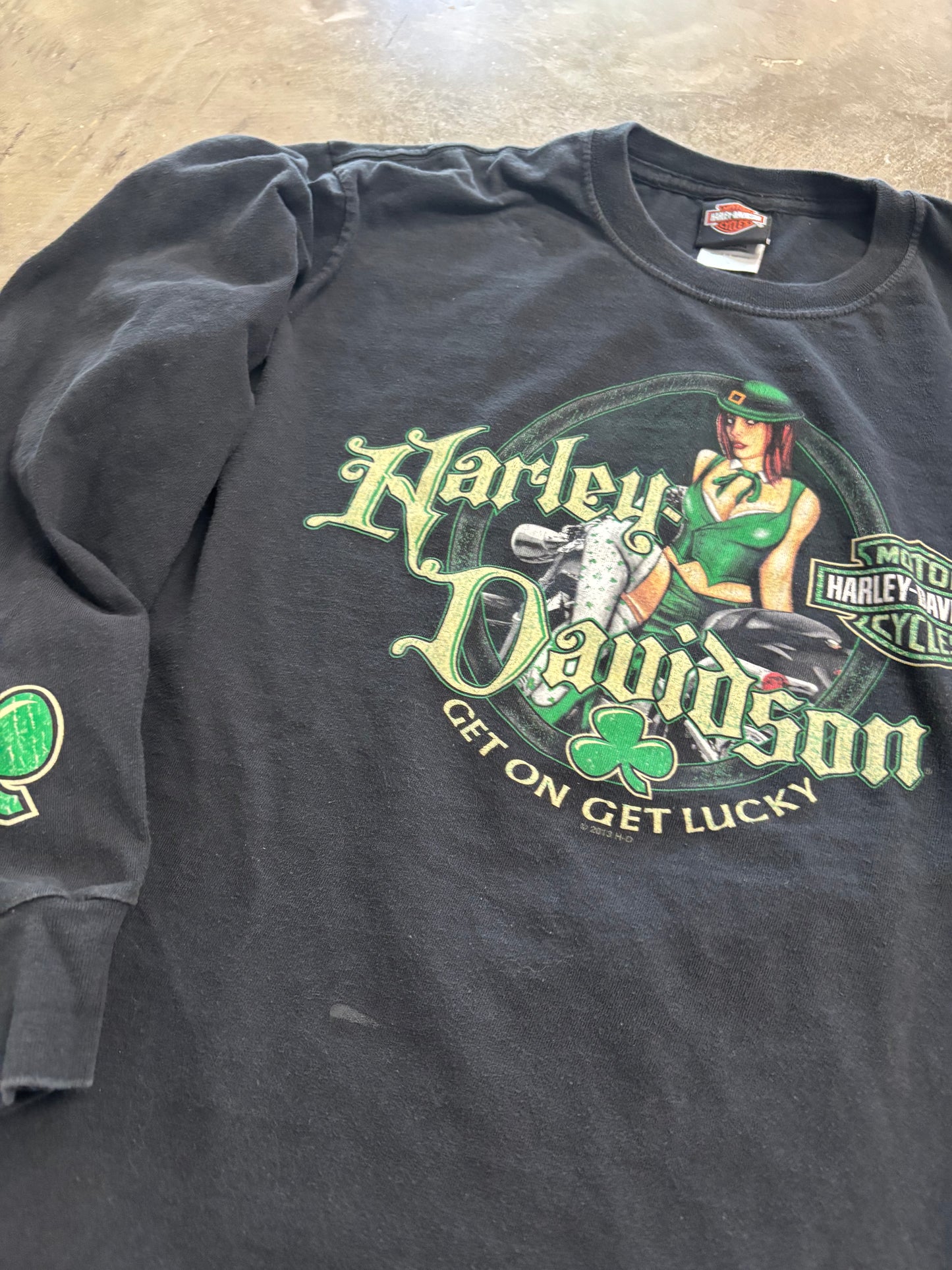 Y2K Shamrock Long sleeve size large