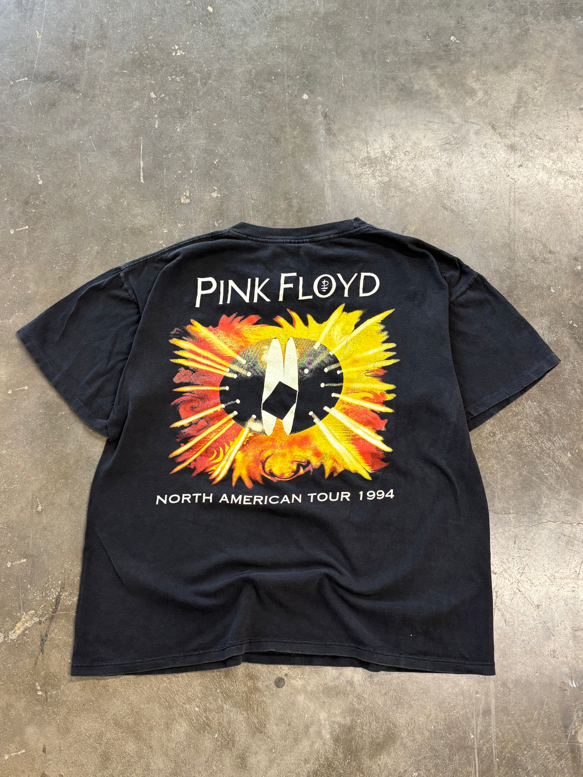 Vintage Pink Floyd division bell shirt size xl