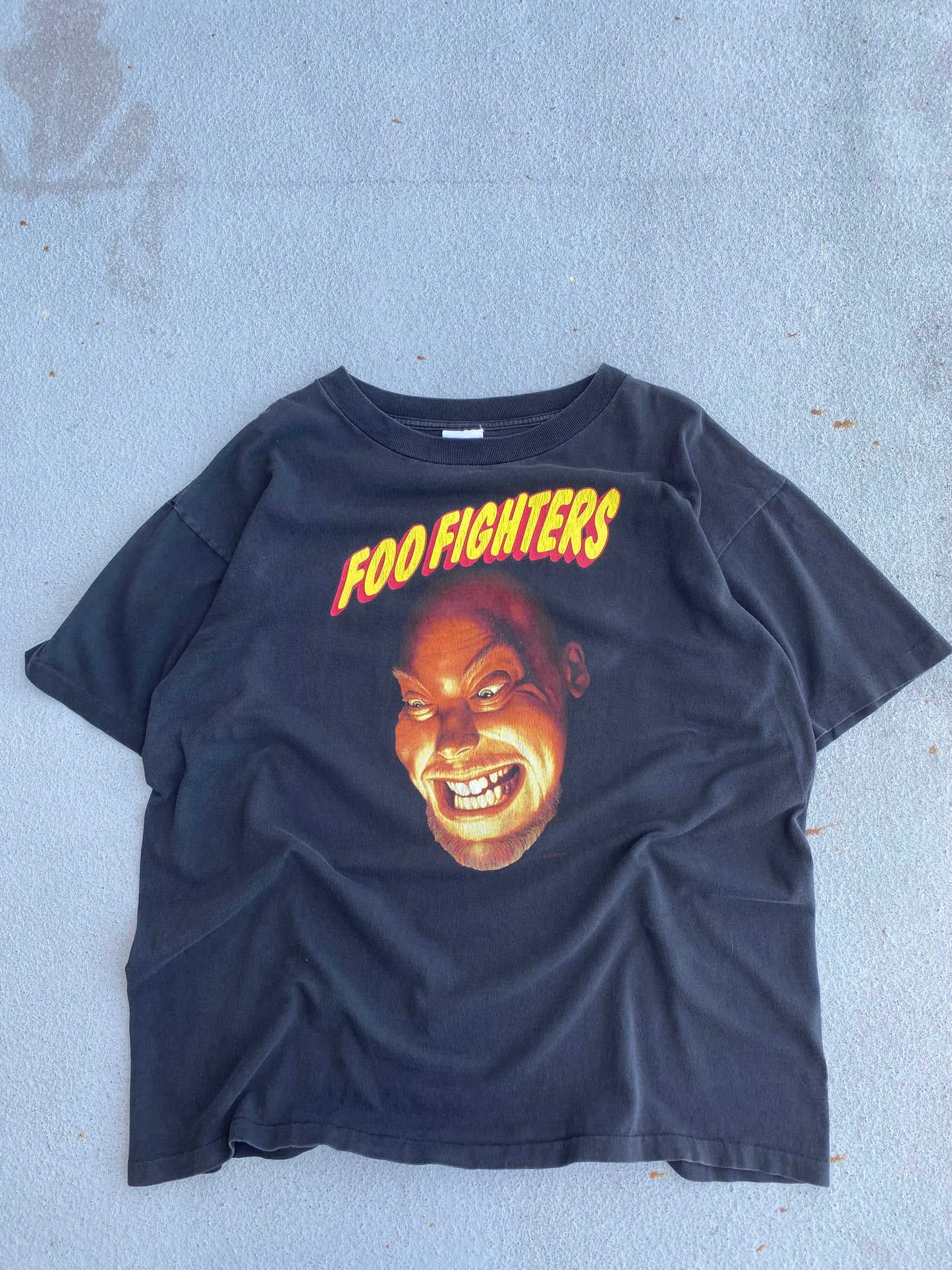 Vintage 1995 Foo Fighters shirt Size XL