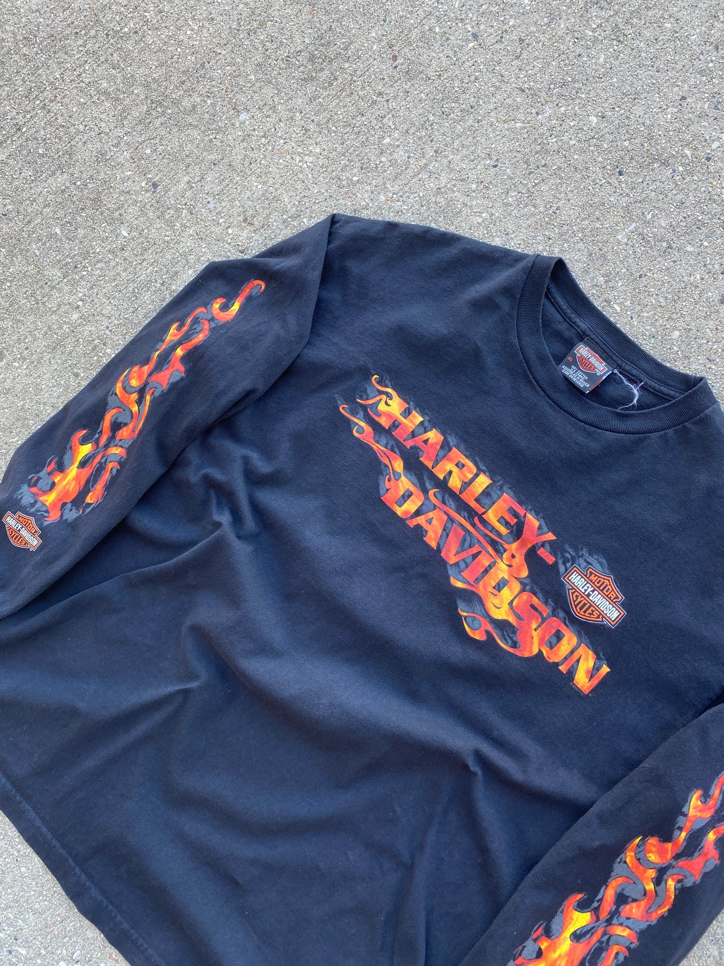 Vintage Harley Davidson simple flame text logo long sleeve shirt size extra large