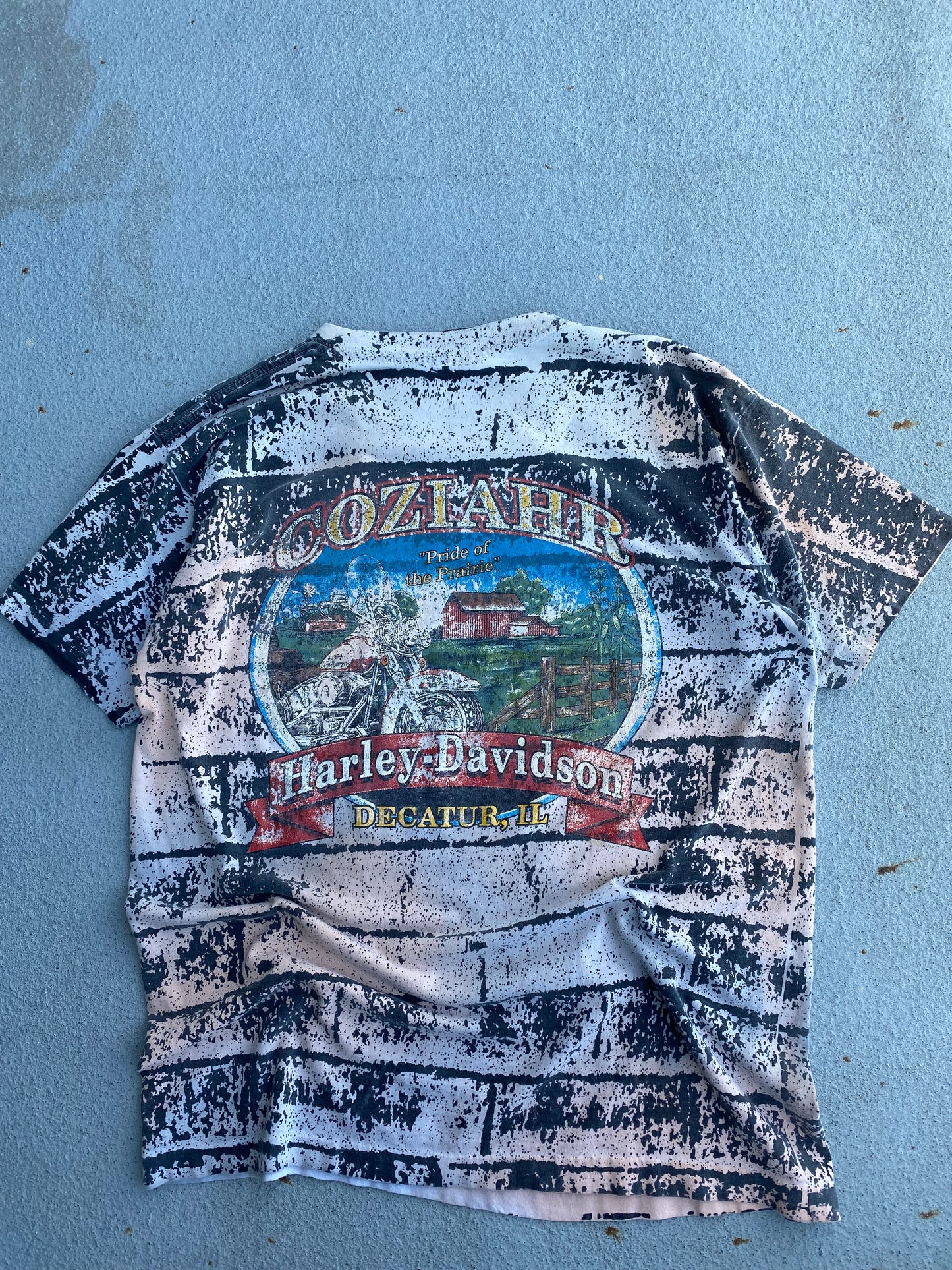 Vintage Harley Brick Dye shield logo shirt fits XL