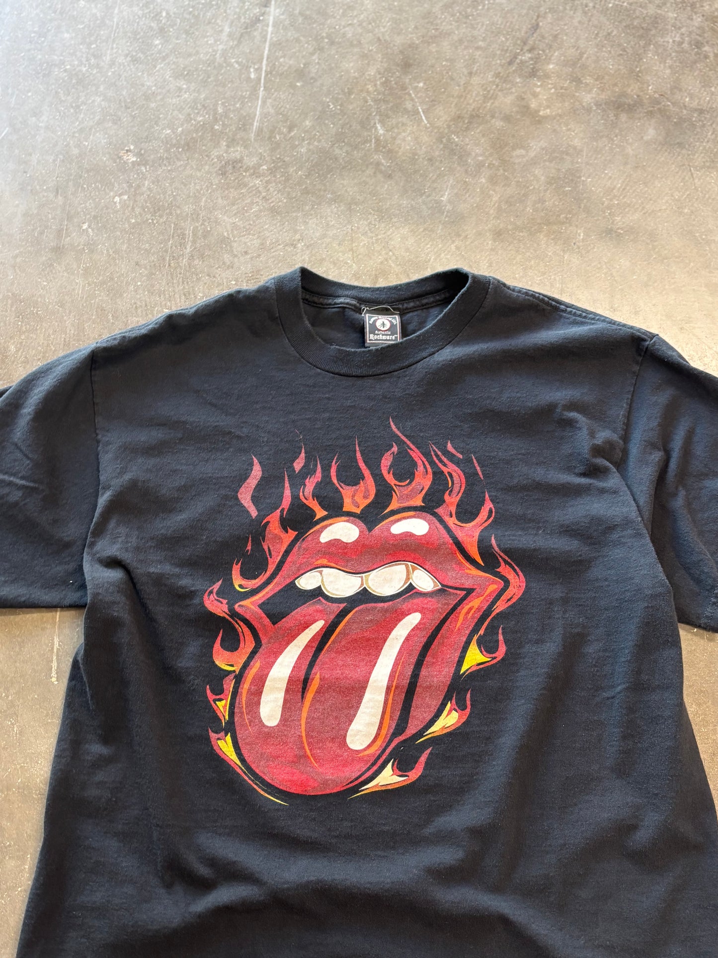 Vintage Rolling Stones flame logo shirt size large