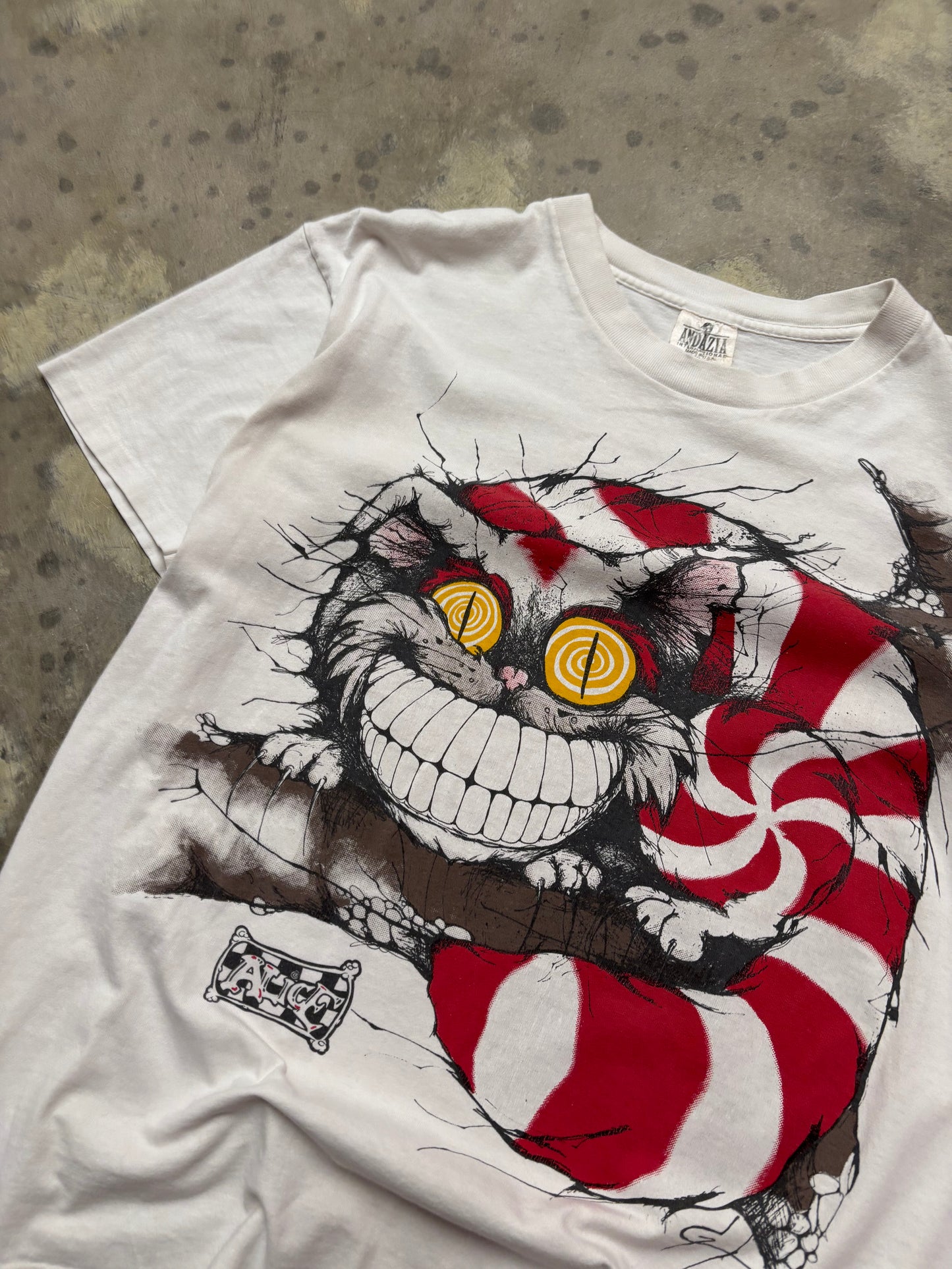 Vintage Alice In wonderland Cheshire Cat shirt size large