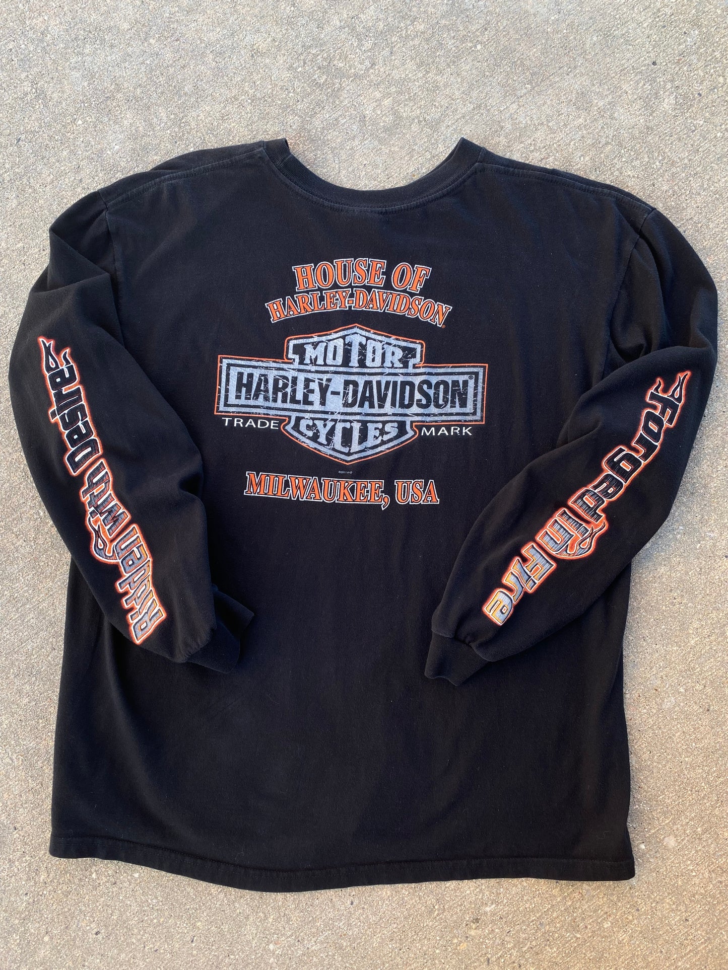 Harley Davidson Size XL long sleeve