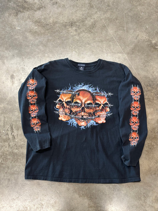 Vintage Y2K skull long sleeve Size XXL