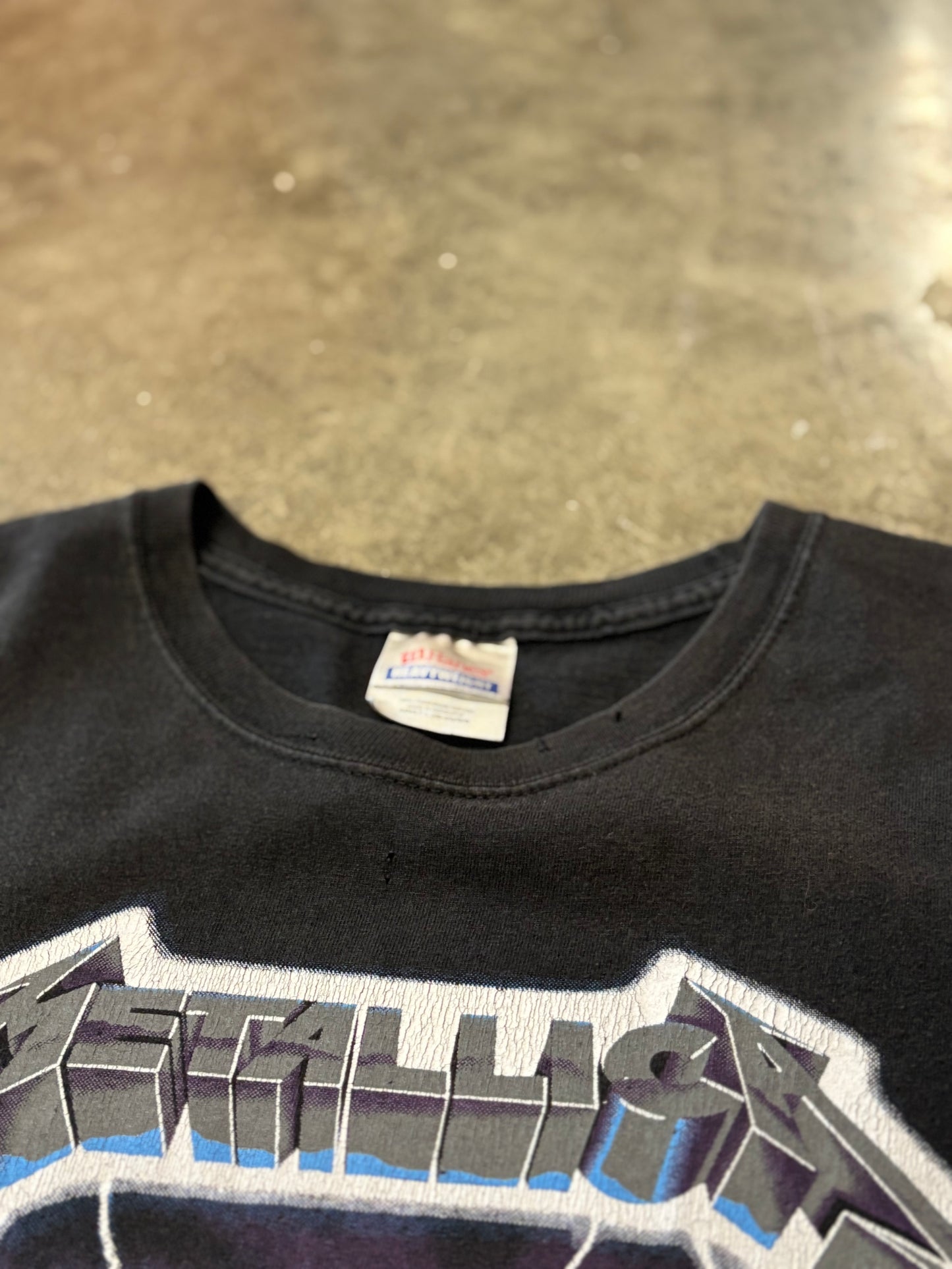 Vintage 2000’s Metallica Ride the Lightning shirt size large