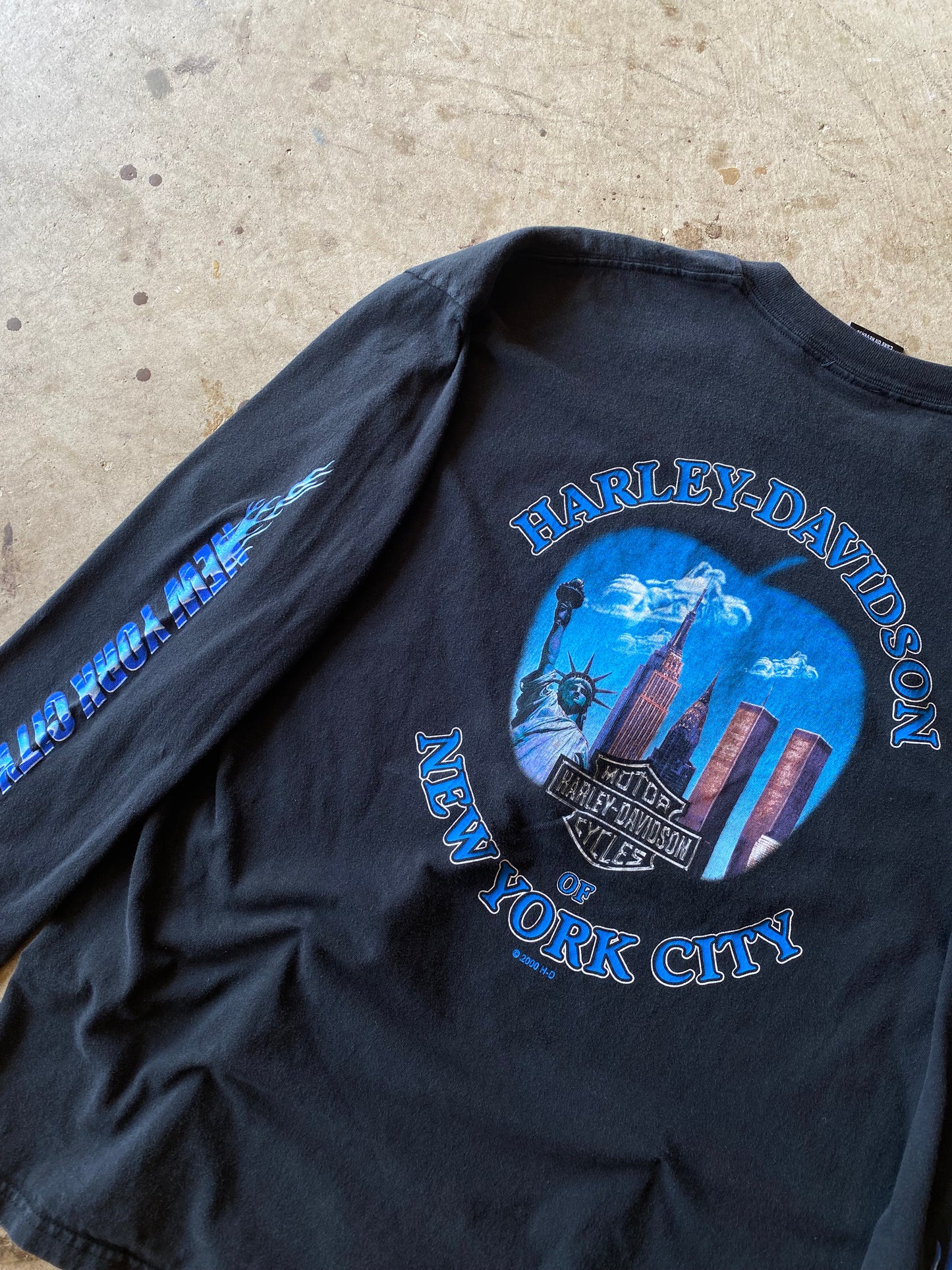 Vintage Harley Davidson NYC Twin towers blue flame long sleeve size extra large shirt