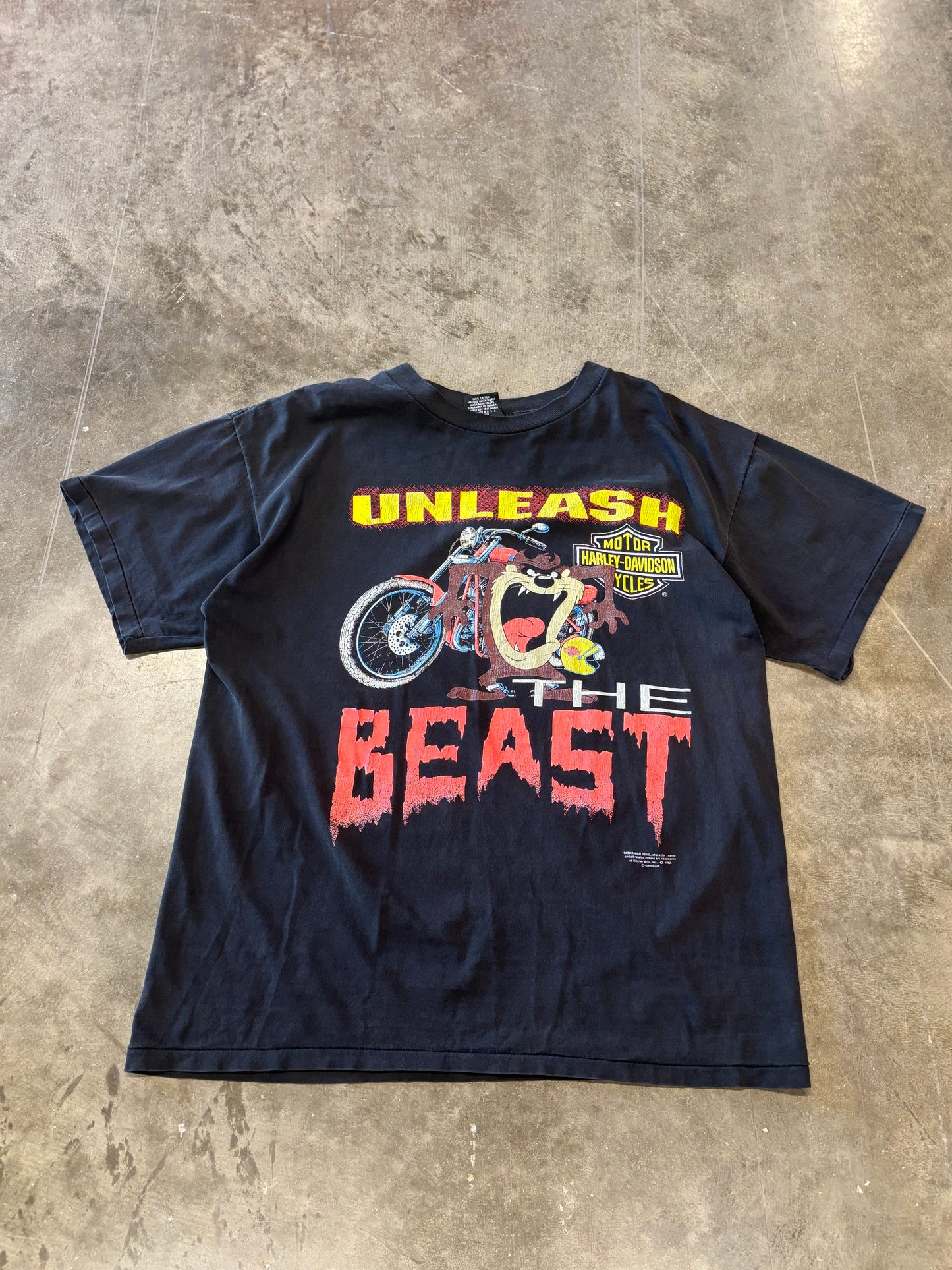 Vintage Harley Davidson taz shirt size xl