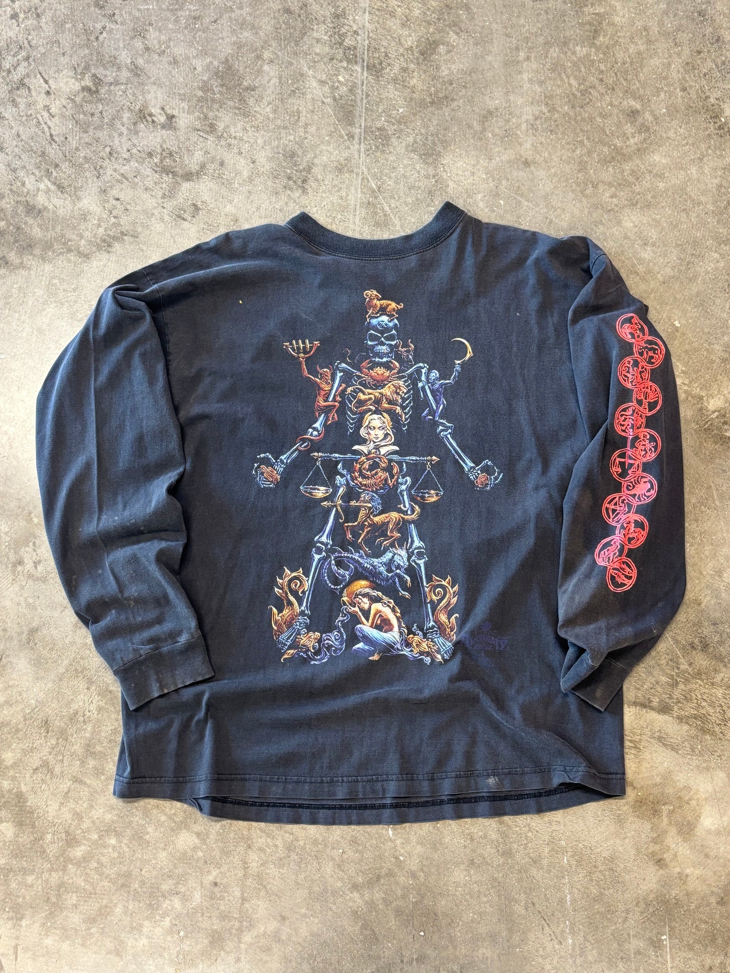 Vintage 90’s Zodiac shirt size xl