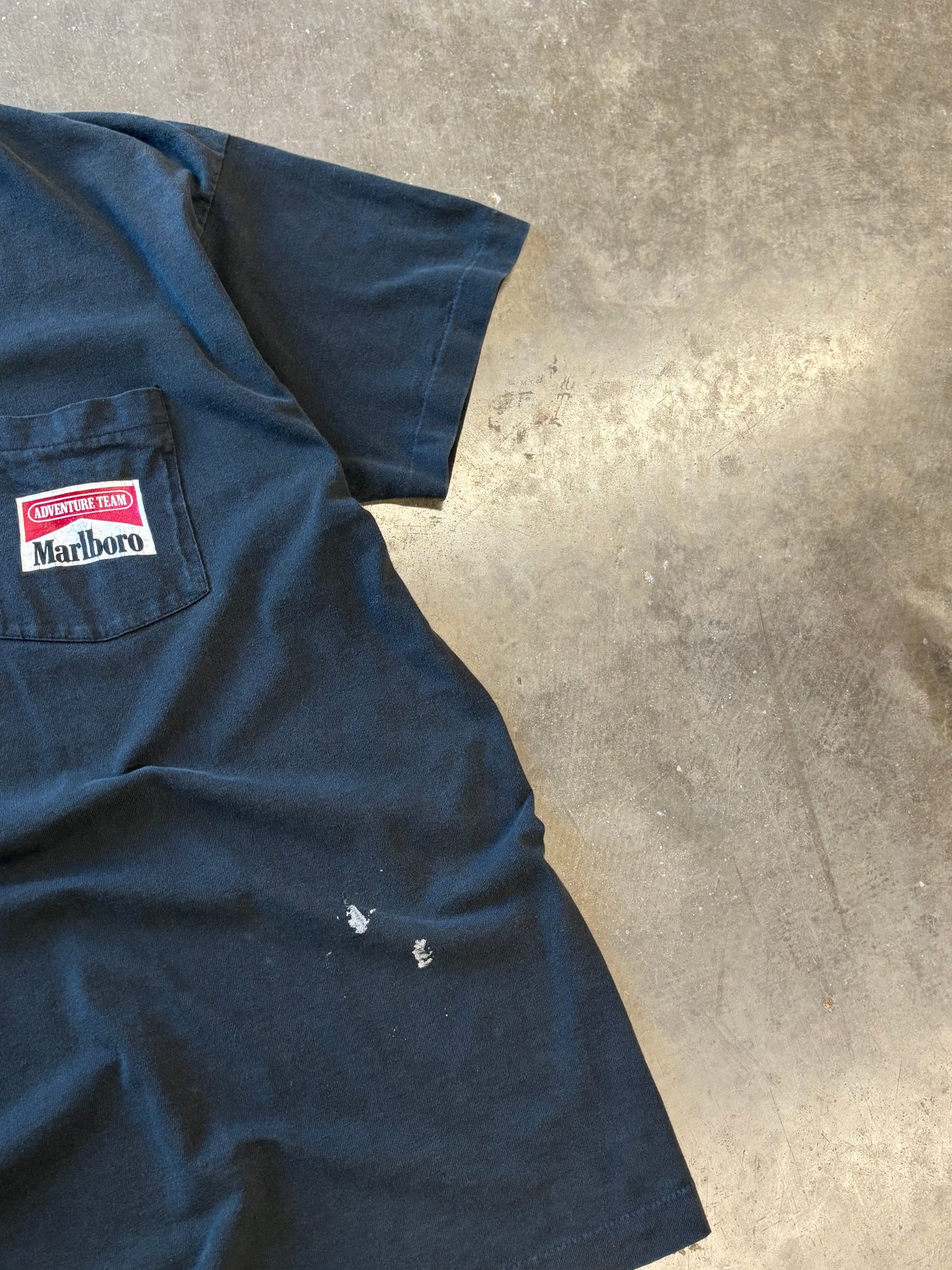 Vintage Marlboro Snake pass shirt size xl