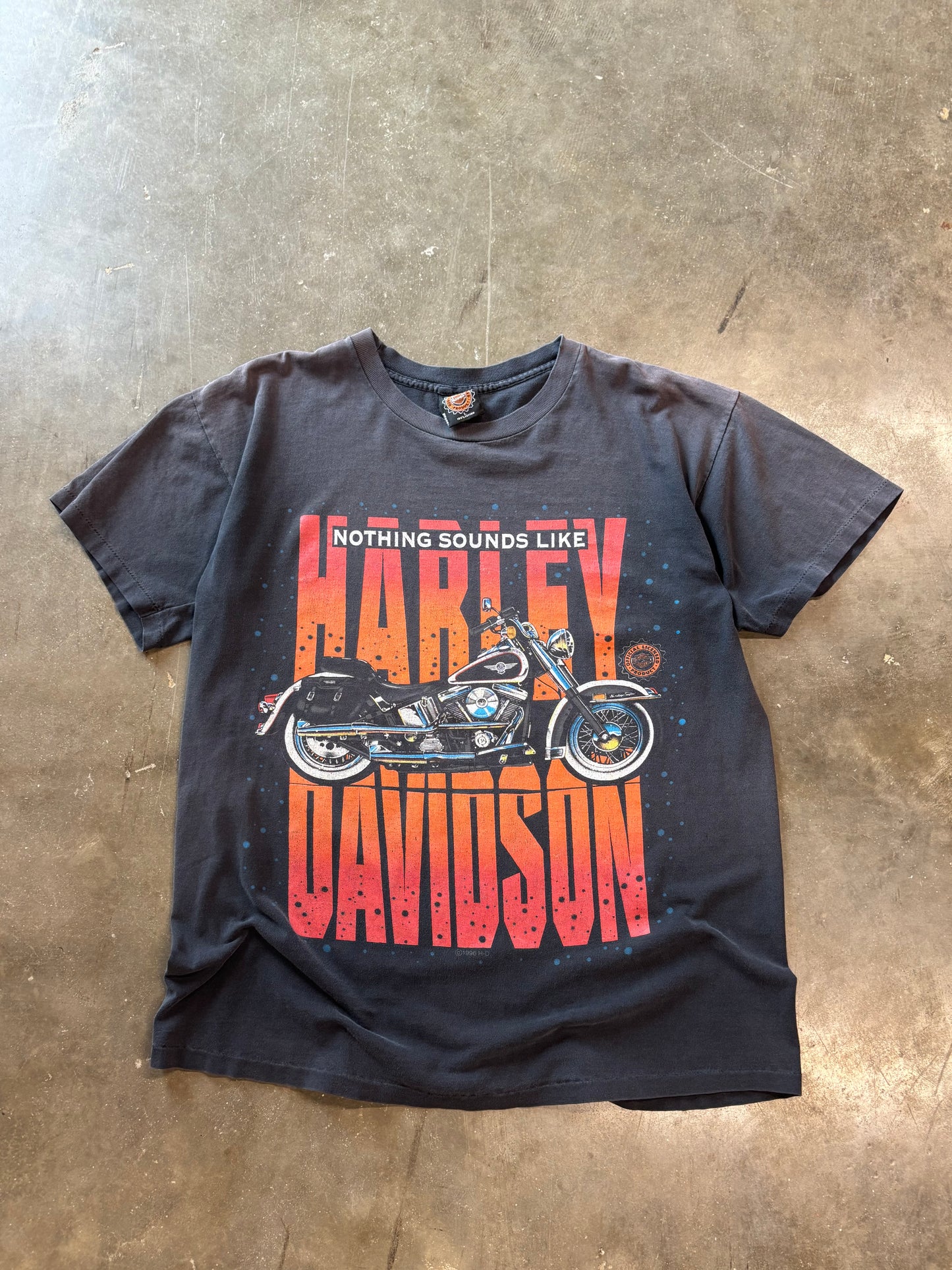 Vintage Nothing sounds like a Harley shirt size large