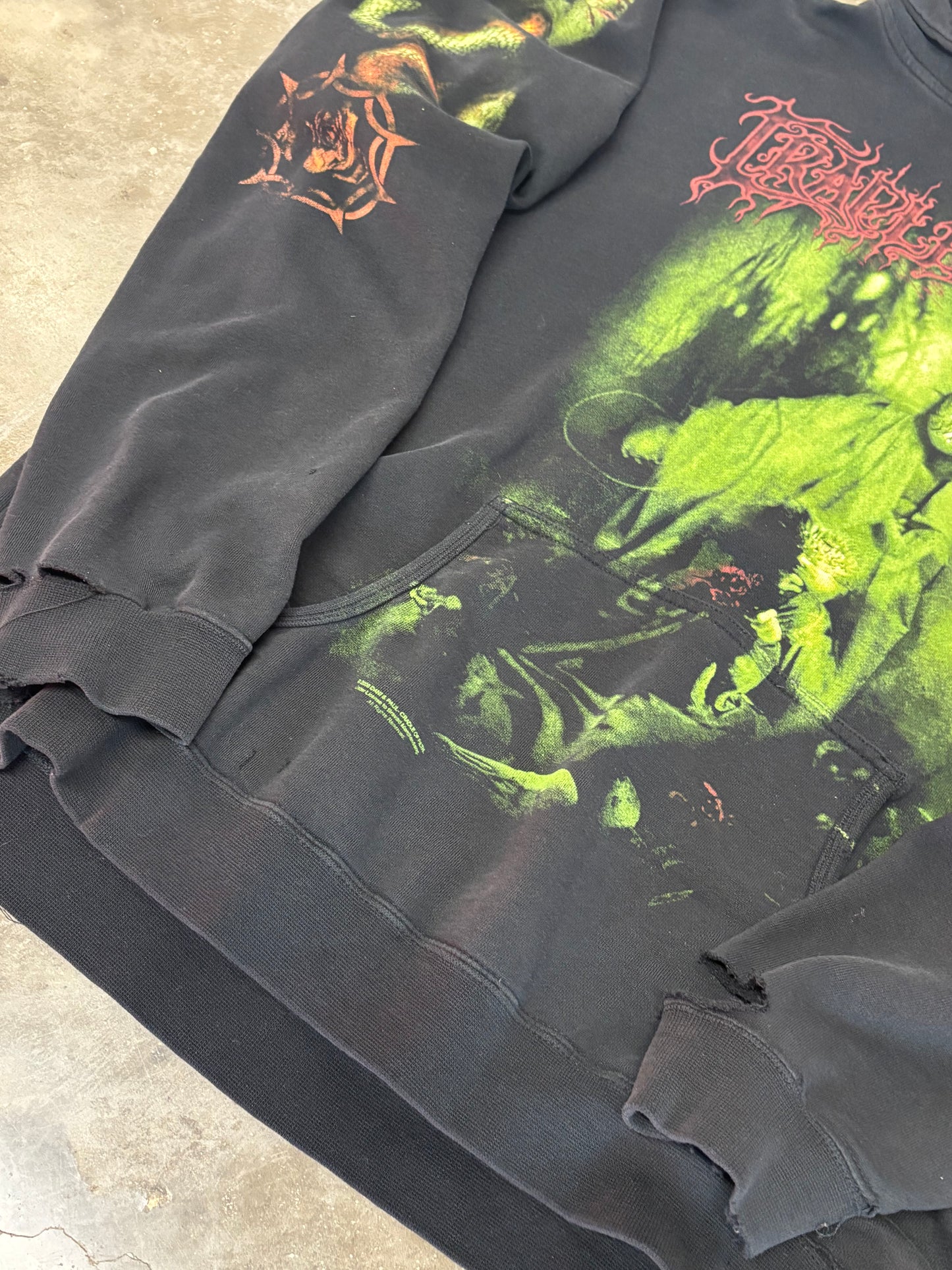 Vintage Cradle of Filth distressed hoodie size large