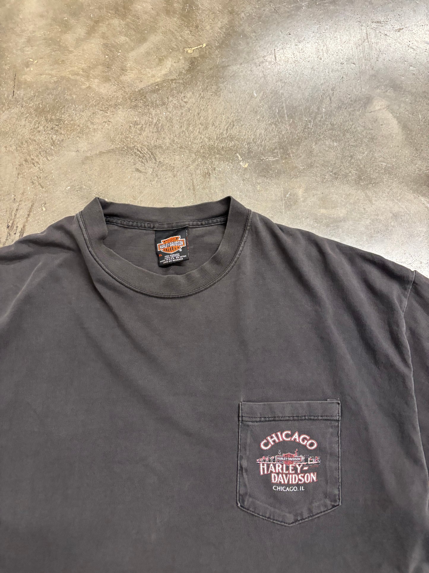 Vintage Faded Out Haley Davidson Chicago gangster shirt size xl