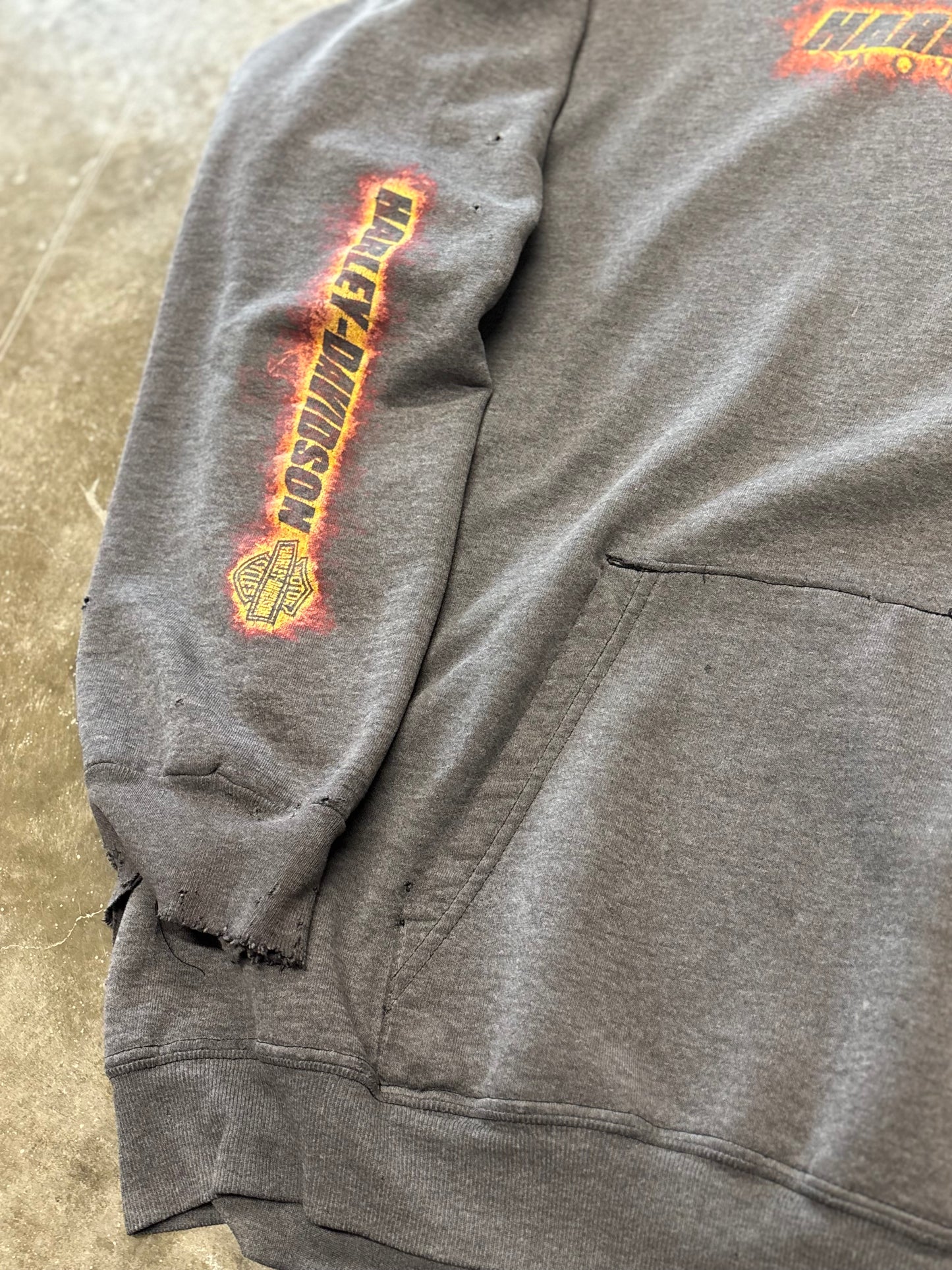 Vintage Smoked out and thrashed Harley Davidson hoodie size XL