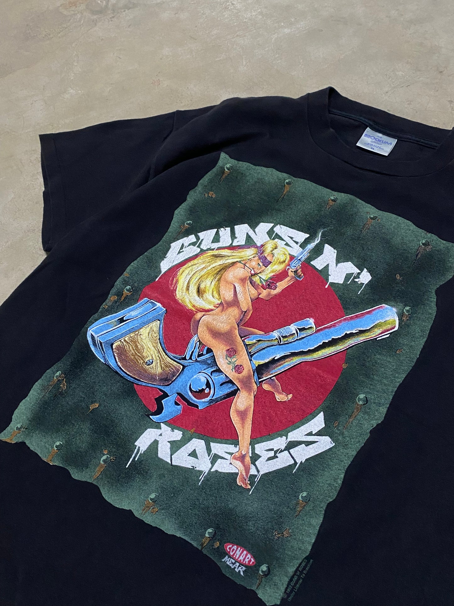 Vintage 1991 Guns N Roses Conart shirt Size XL