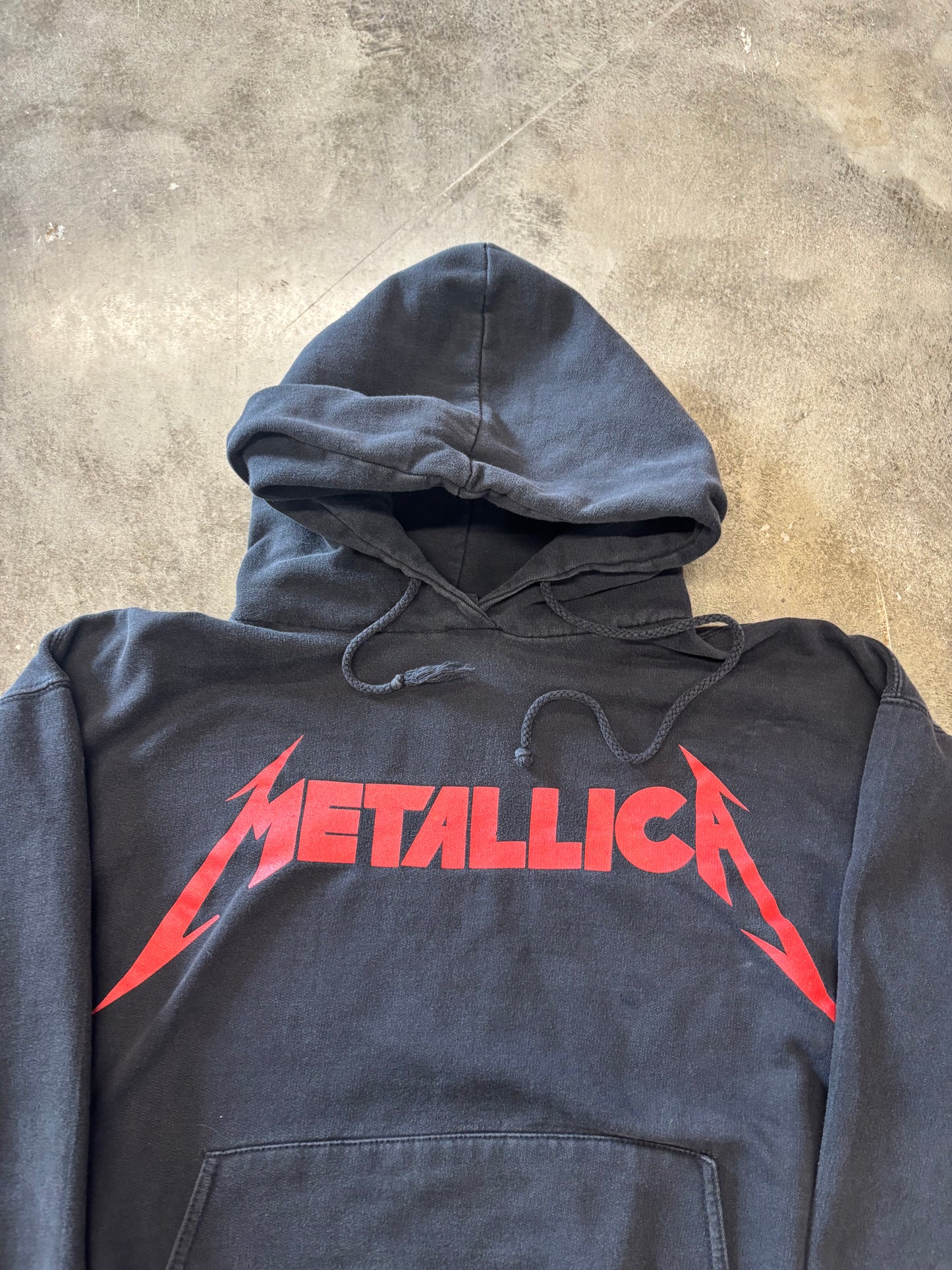 Vintage Metallica 2000’s Logo hoodie size medium