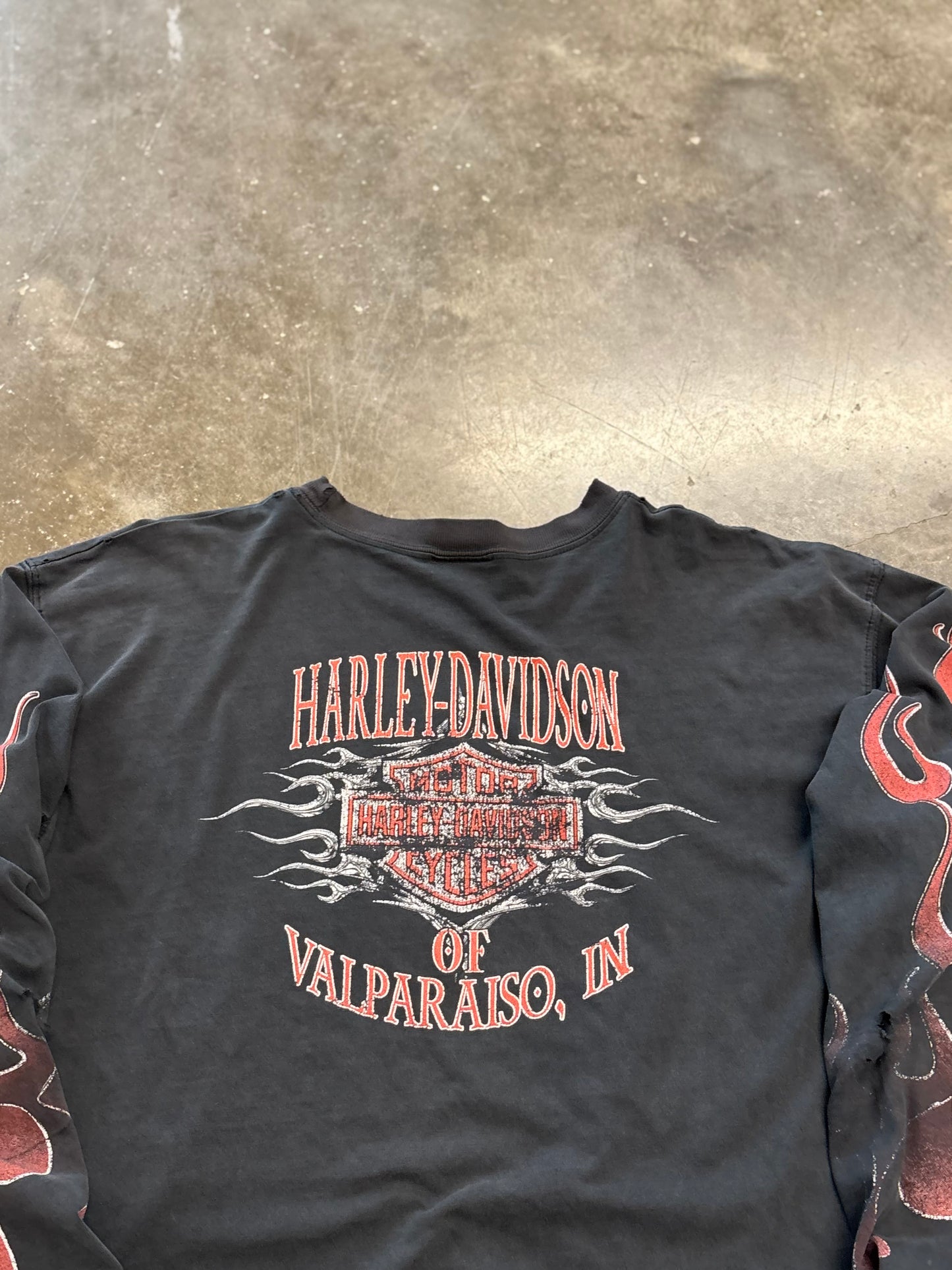 Harley Davidson Magma long sleeve size large fits xl