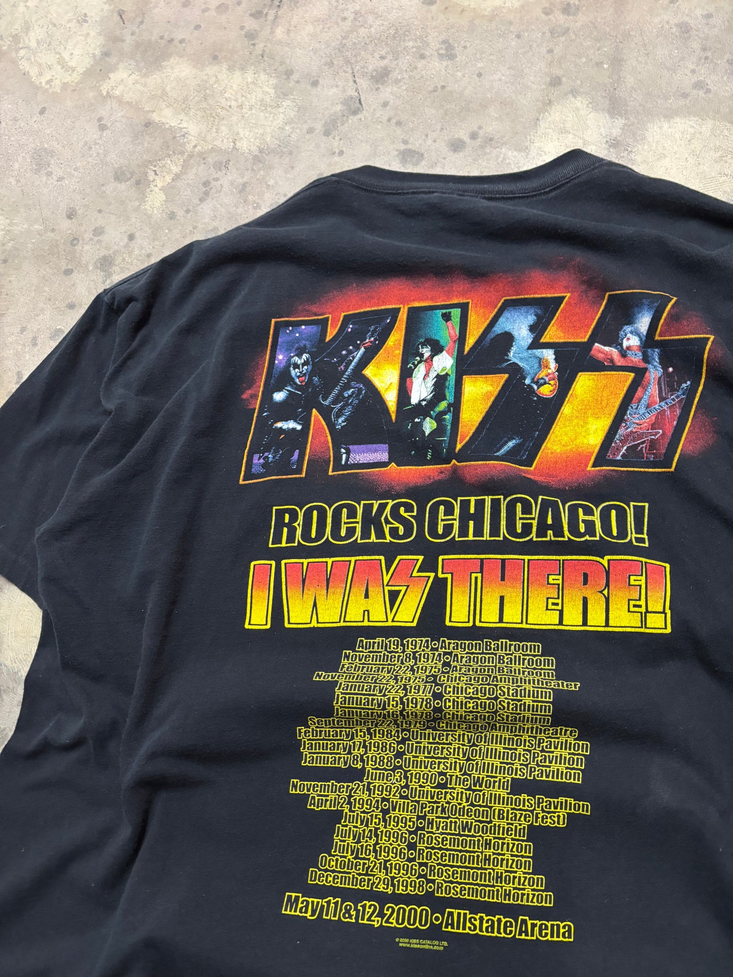 Vintage Kiss Rocks Chicago shirt size 2XL
