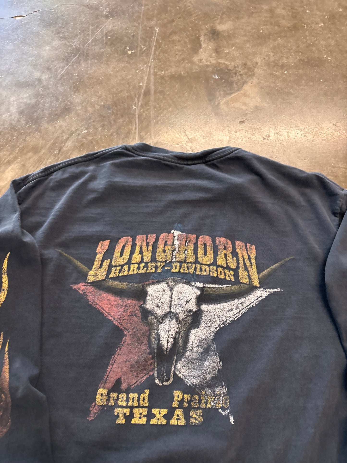 Faded Out Harley Davidson Skull long sleeve size large