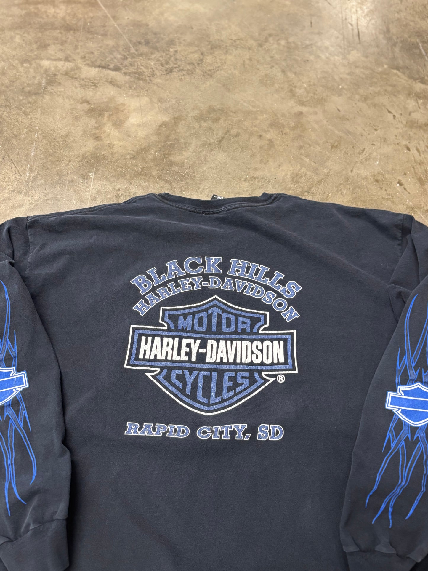 Vintage Harley Davidson blue flame shield long sleeve size xl