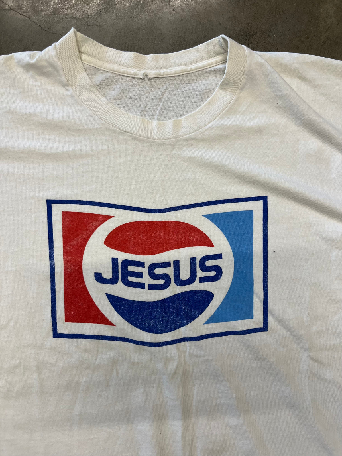 Vintage Jesus Pepsi shirt size xl