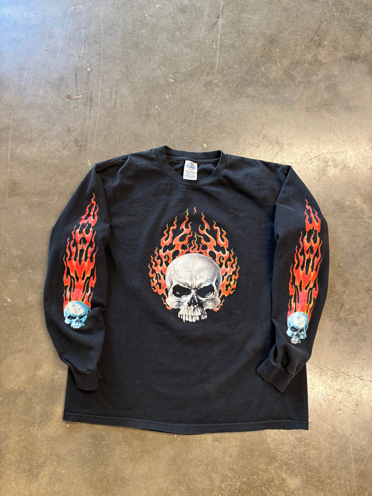 Vintage skull flame long sleeve size large