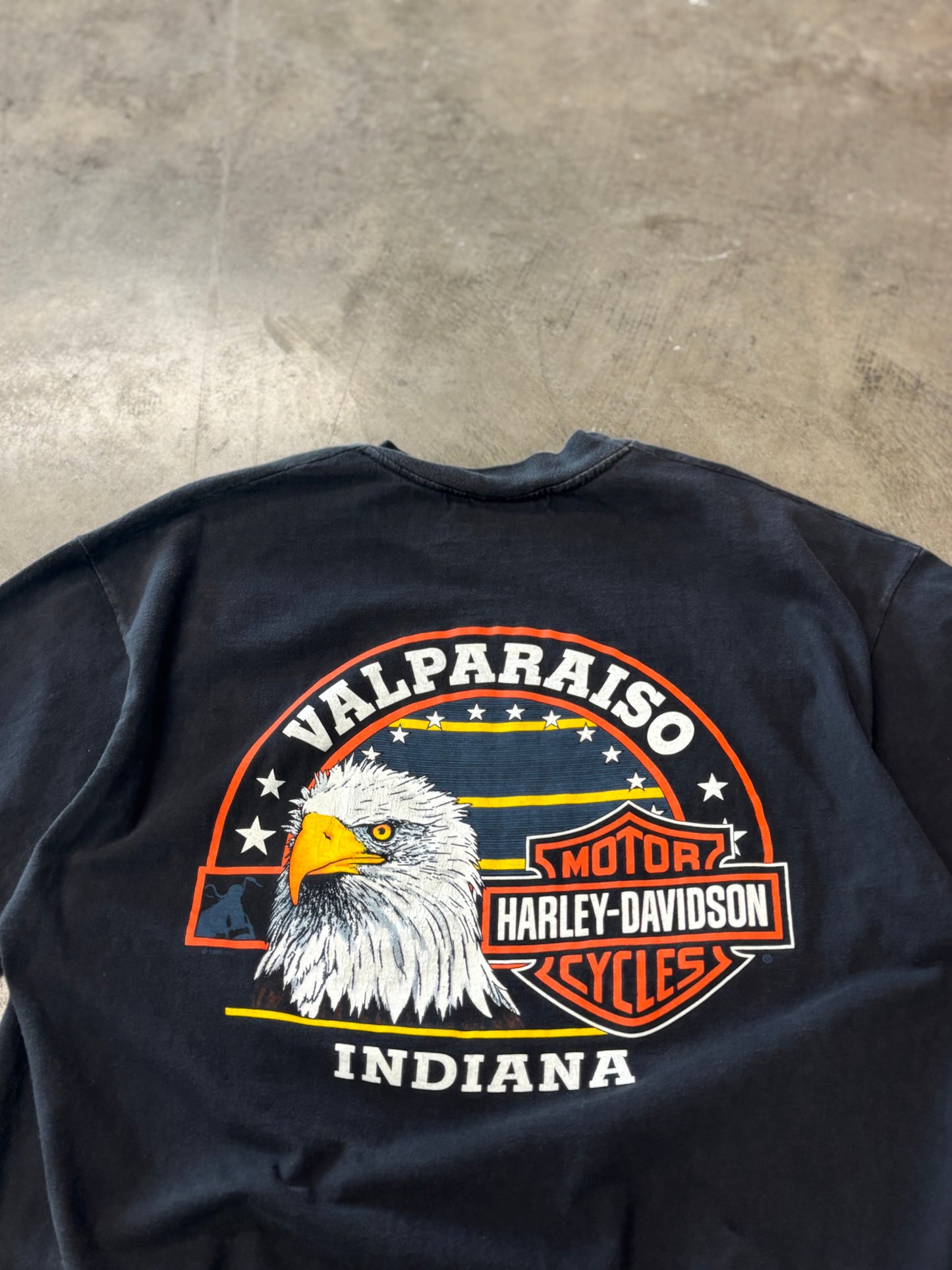 Vintage Harley Davidson V flame size extra large