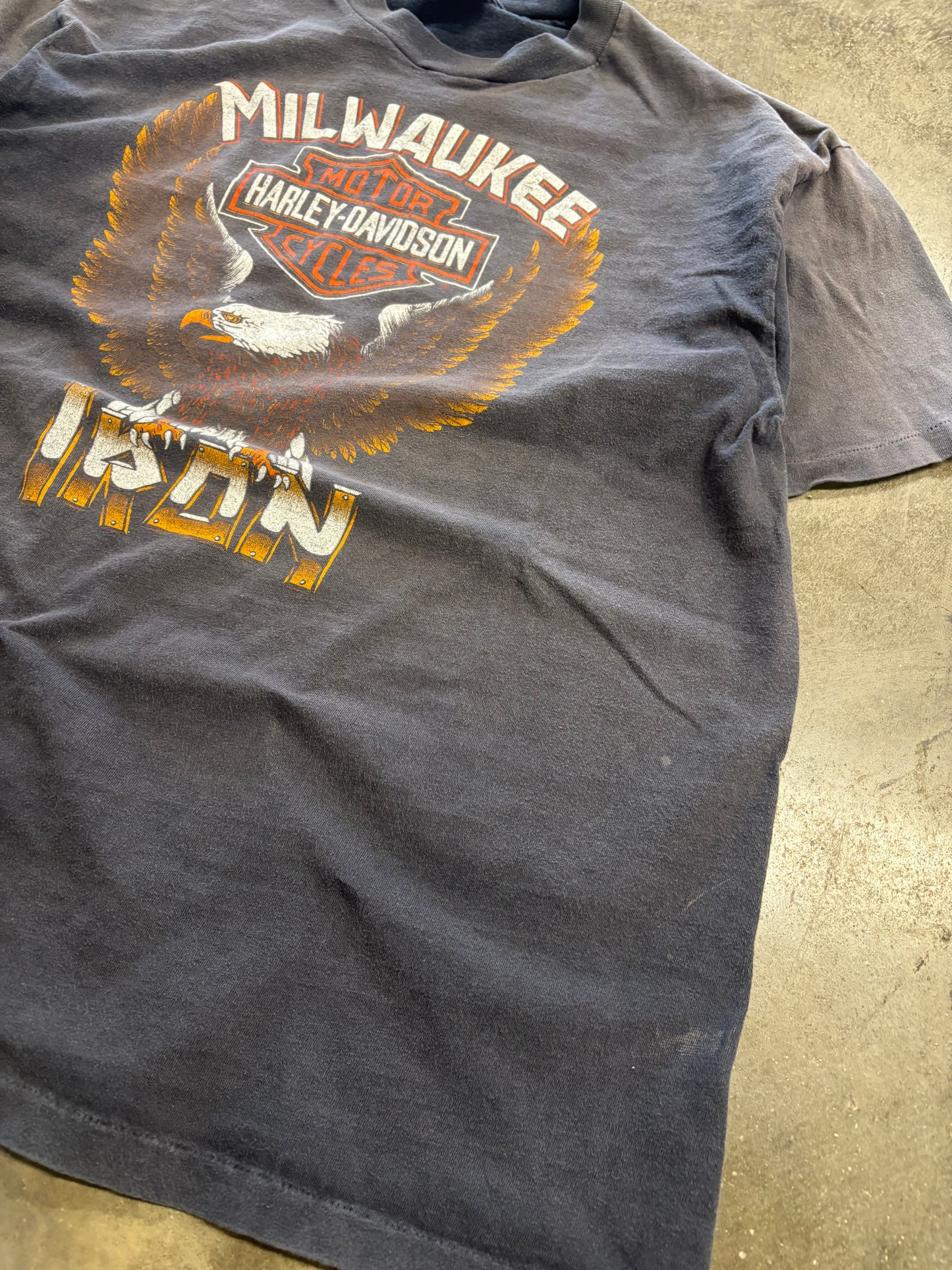 Vintage 80’s Smoked Out Milwaukee Iron shirt size XL