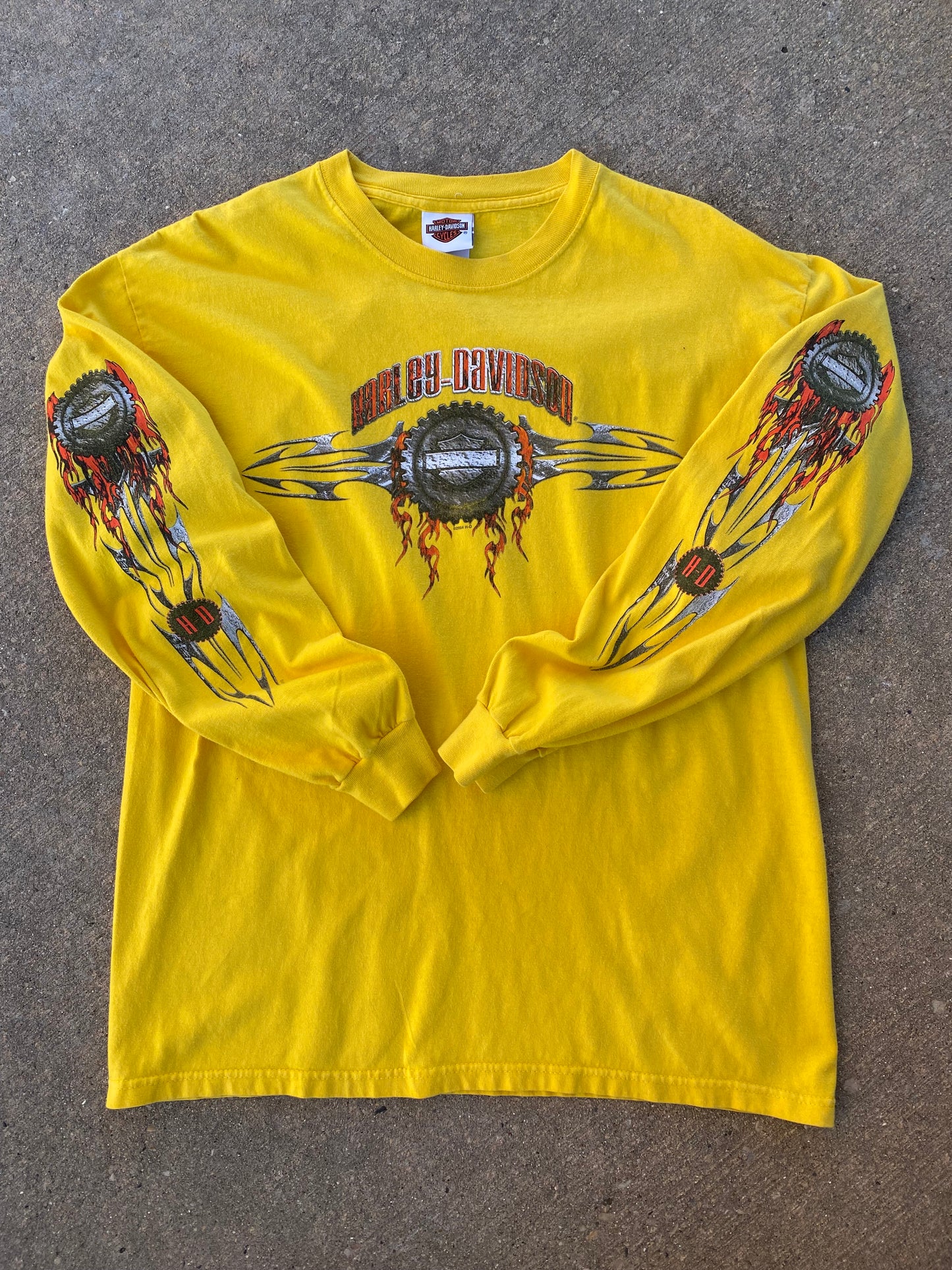 Vintage Harley Davidson yellow long sleeve size large