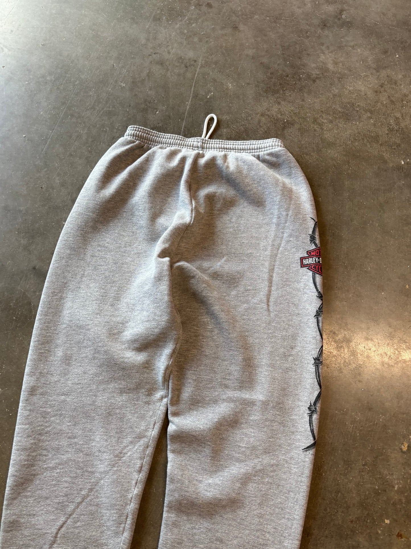 Vintage Harley Barbwired sweatpants size medium