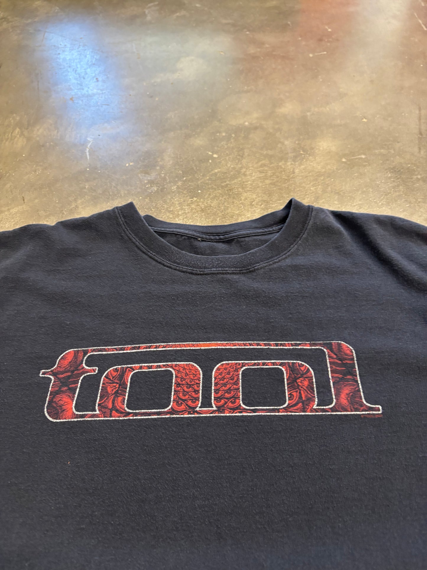 Vintage Tool Band shirt size xl