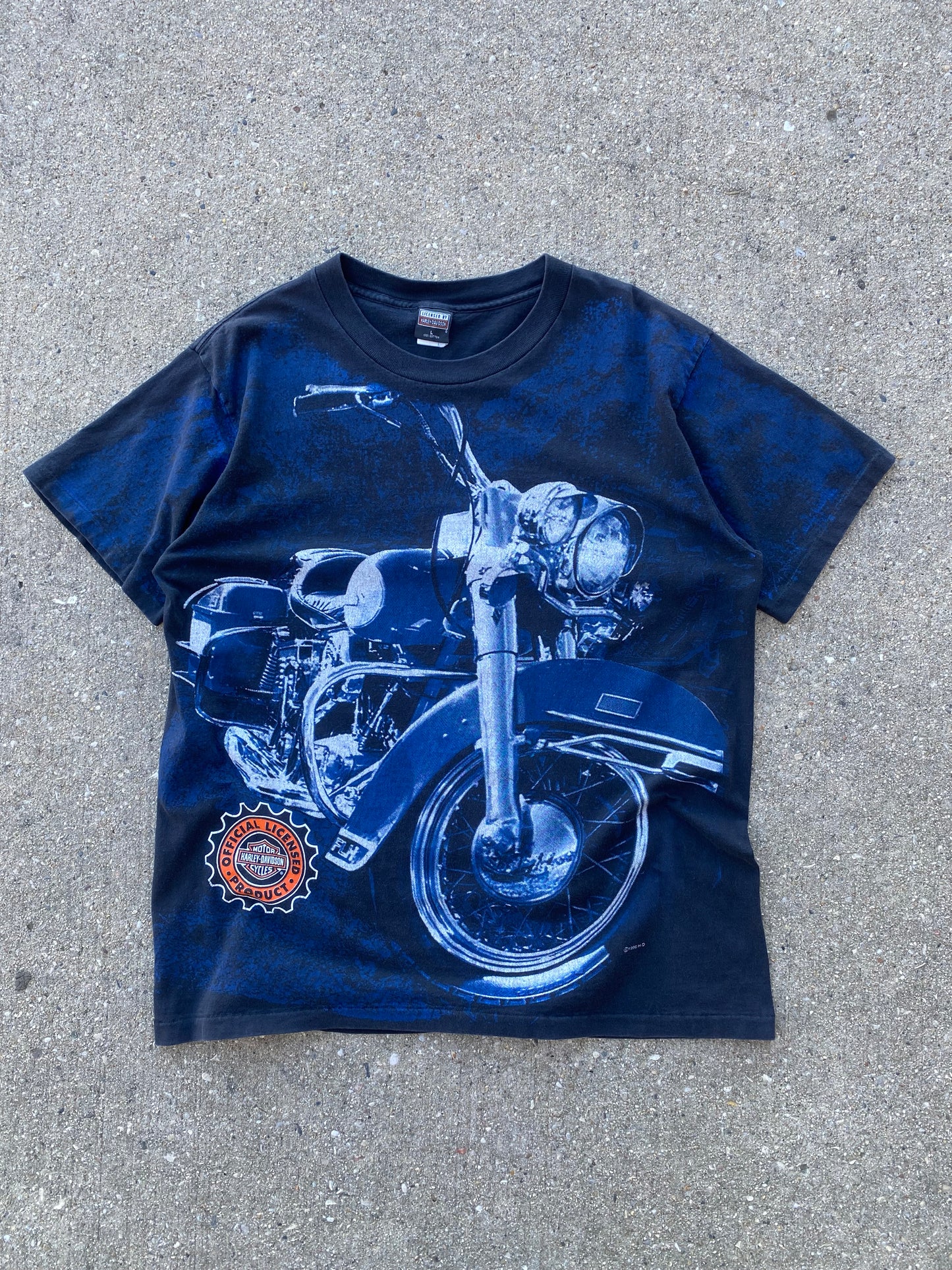 Vintage Harley Davidson Big print bike shirt size large fits XL