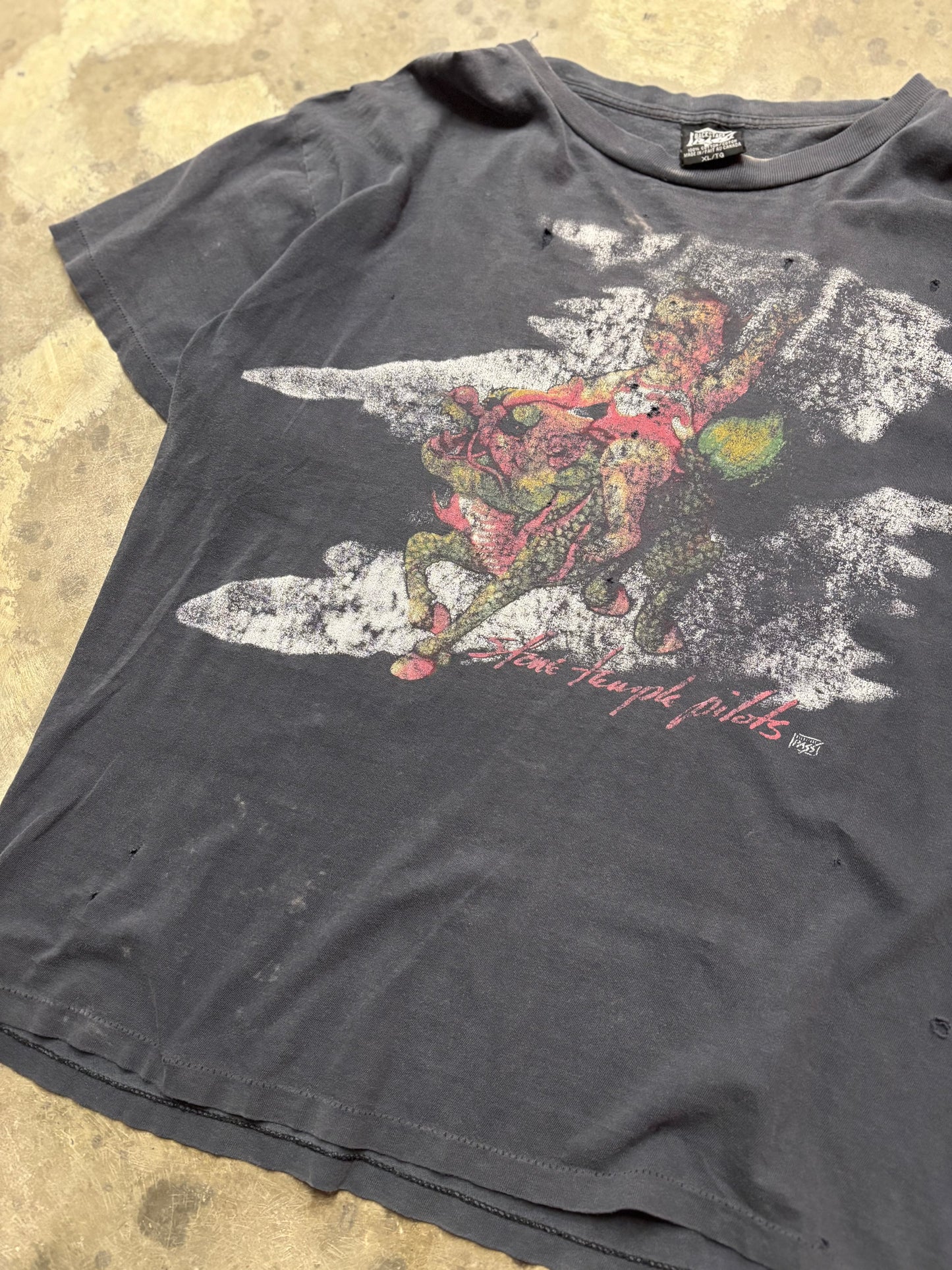 Vintage stone temple pilots 1994 tour shirt distressed XL