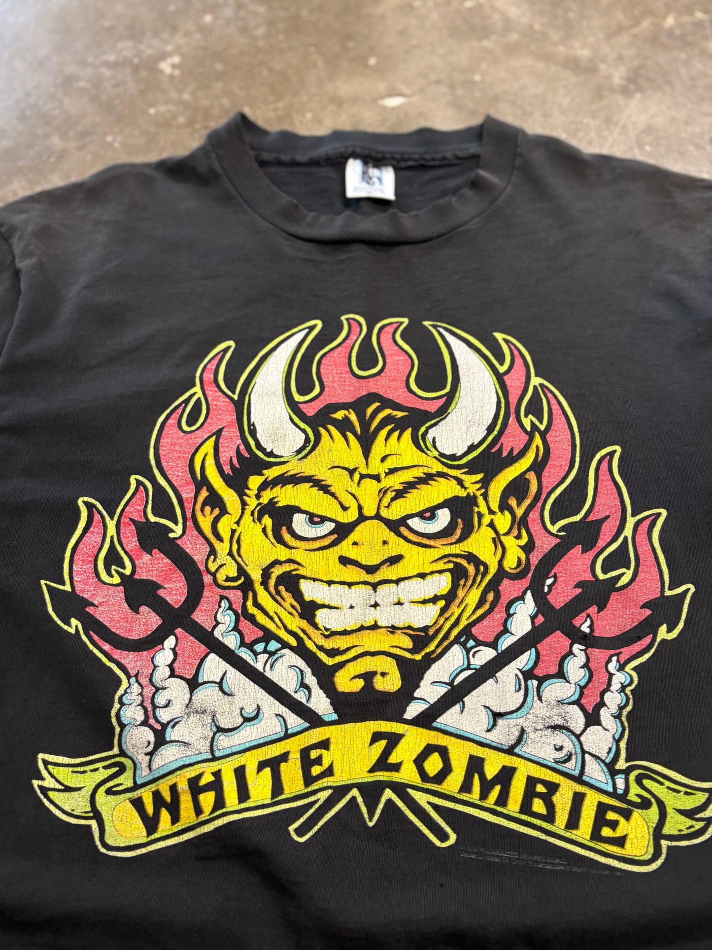 Vintage White Zombie say you love satan shirt size xl