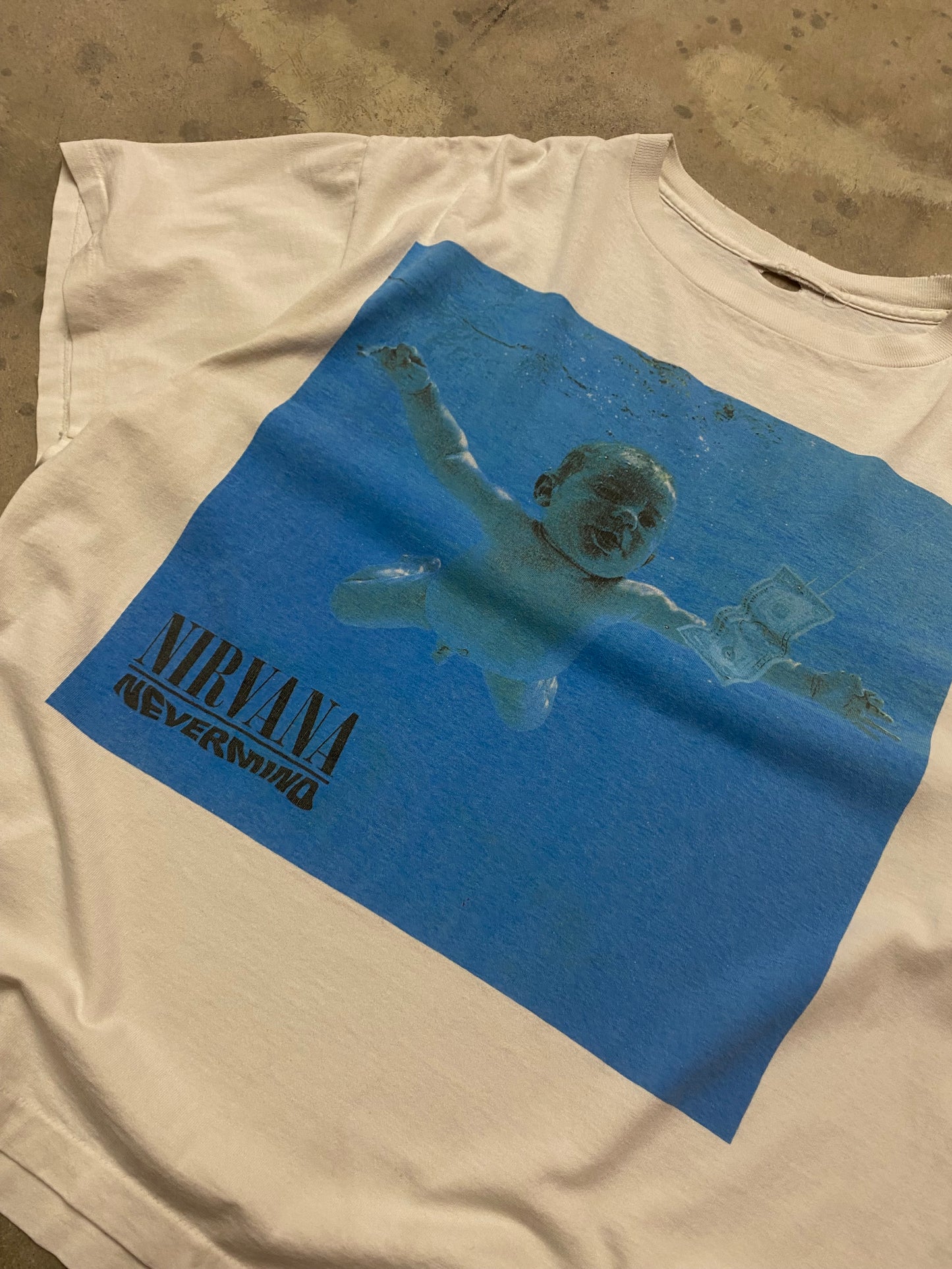 Vintage Nirvana 1992 NEVERMIND shirt size extra large
