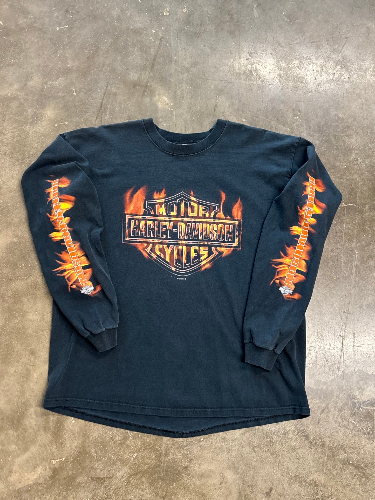 Vintage Harley Davidson Flame ball long sleeve size xl