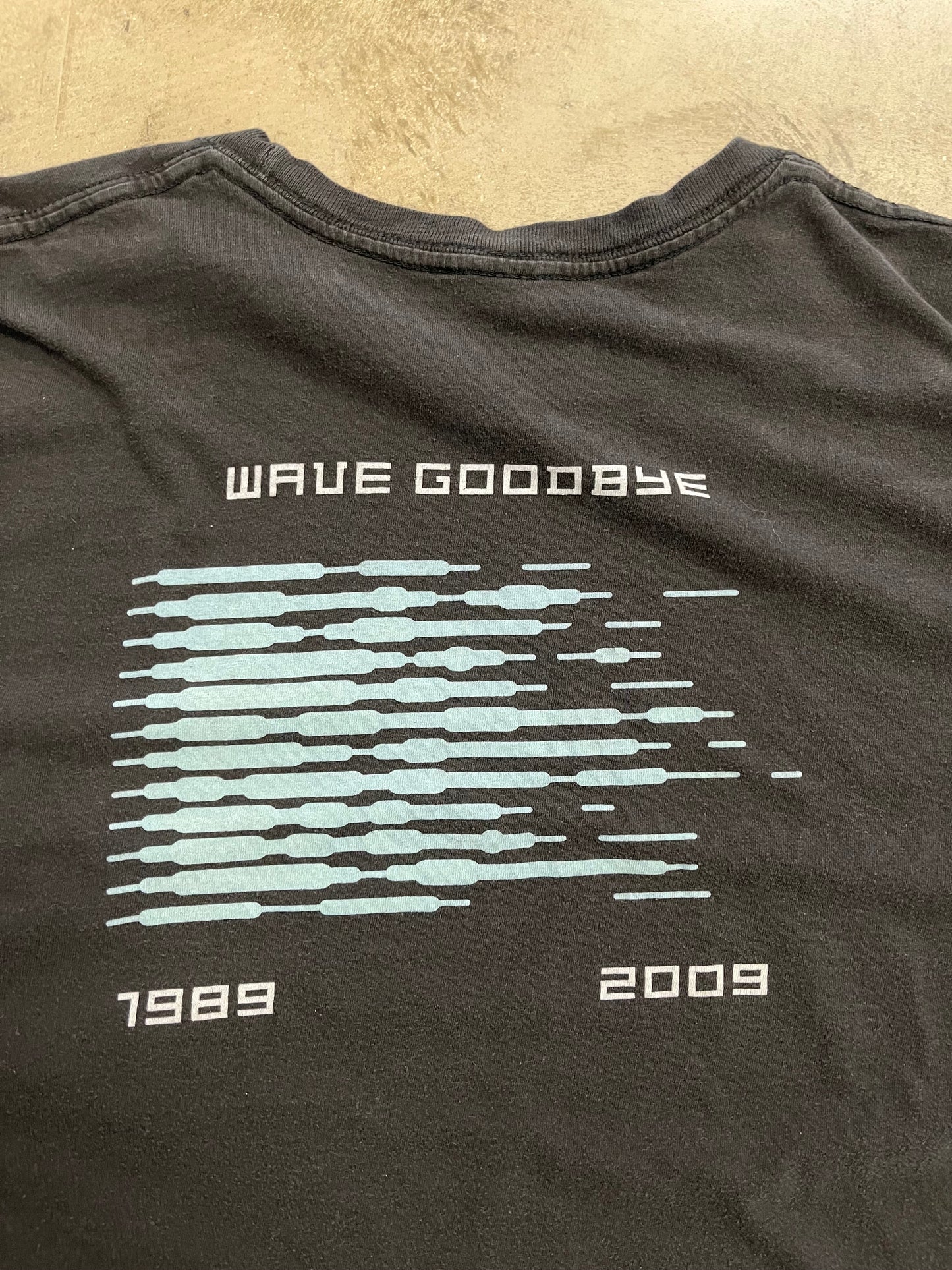 2009 Nine Inch Nails shirt size xl