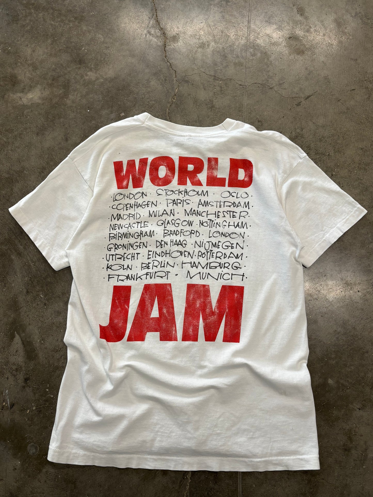 Vintage Pearl Jam shirt size large
