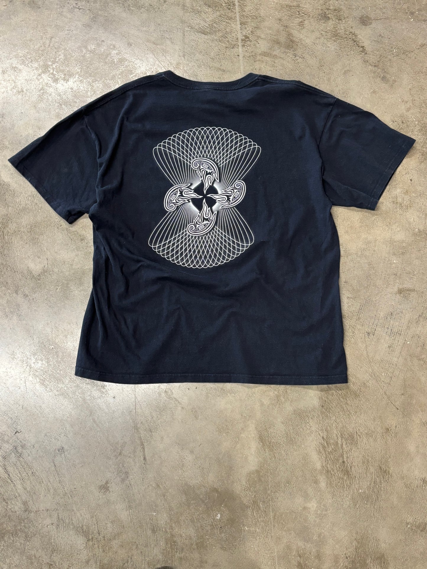 Vintage Tool shirt size extra large