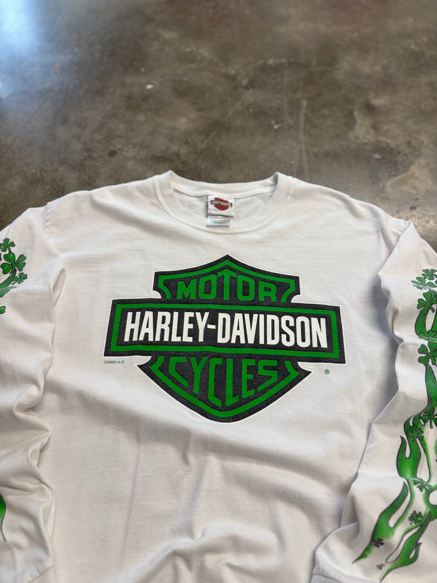 Vintage Harley Davidson shamrock long sleeve size large