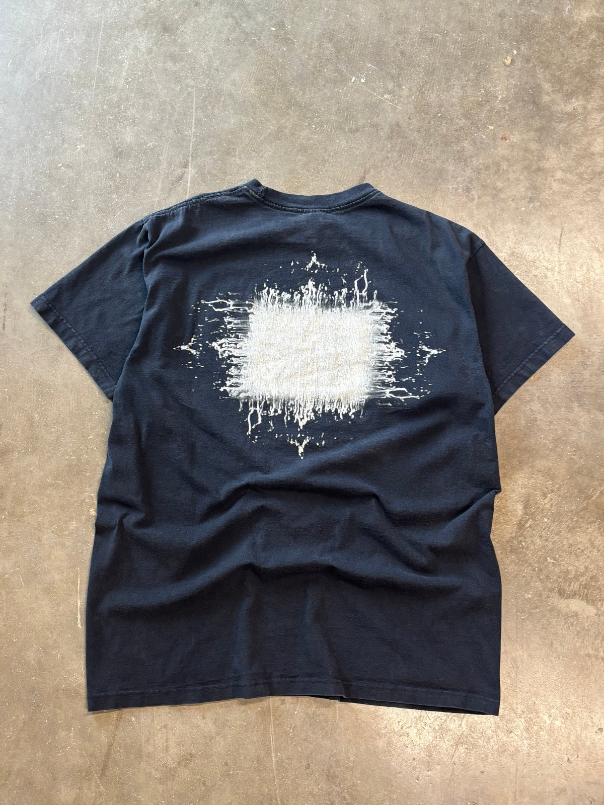 Vintage Tool Anemia shirt size Xl