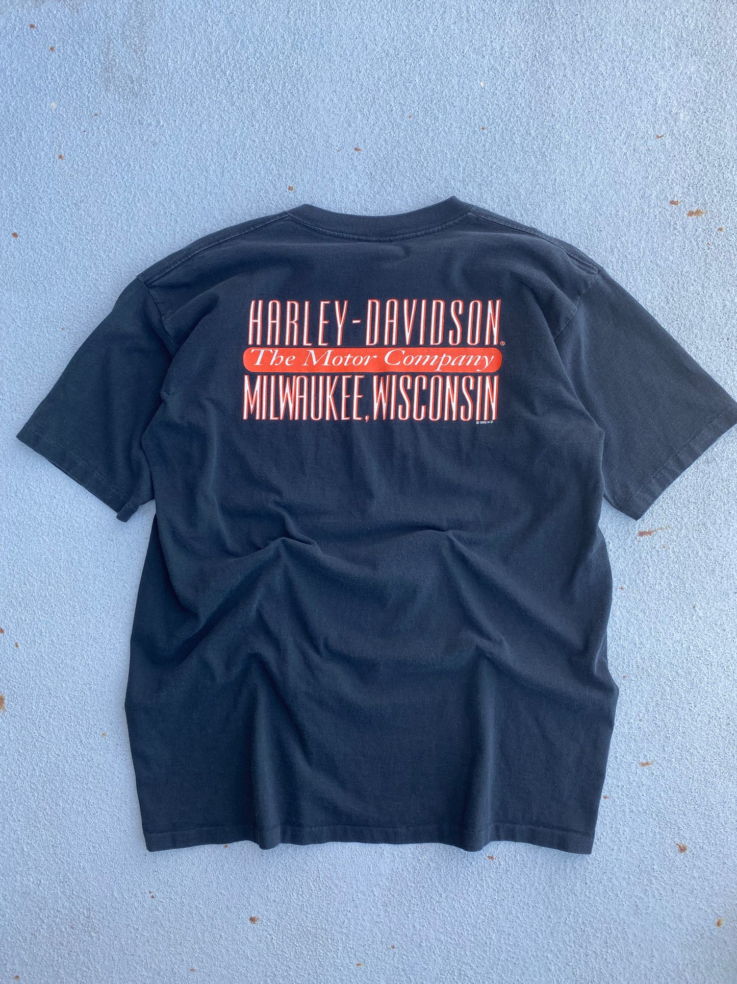 Vintage Harley Davidson shield logo shirt size XL