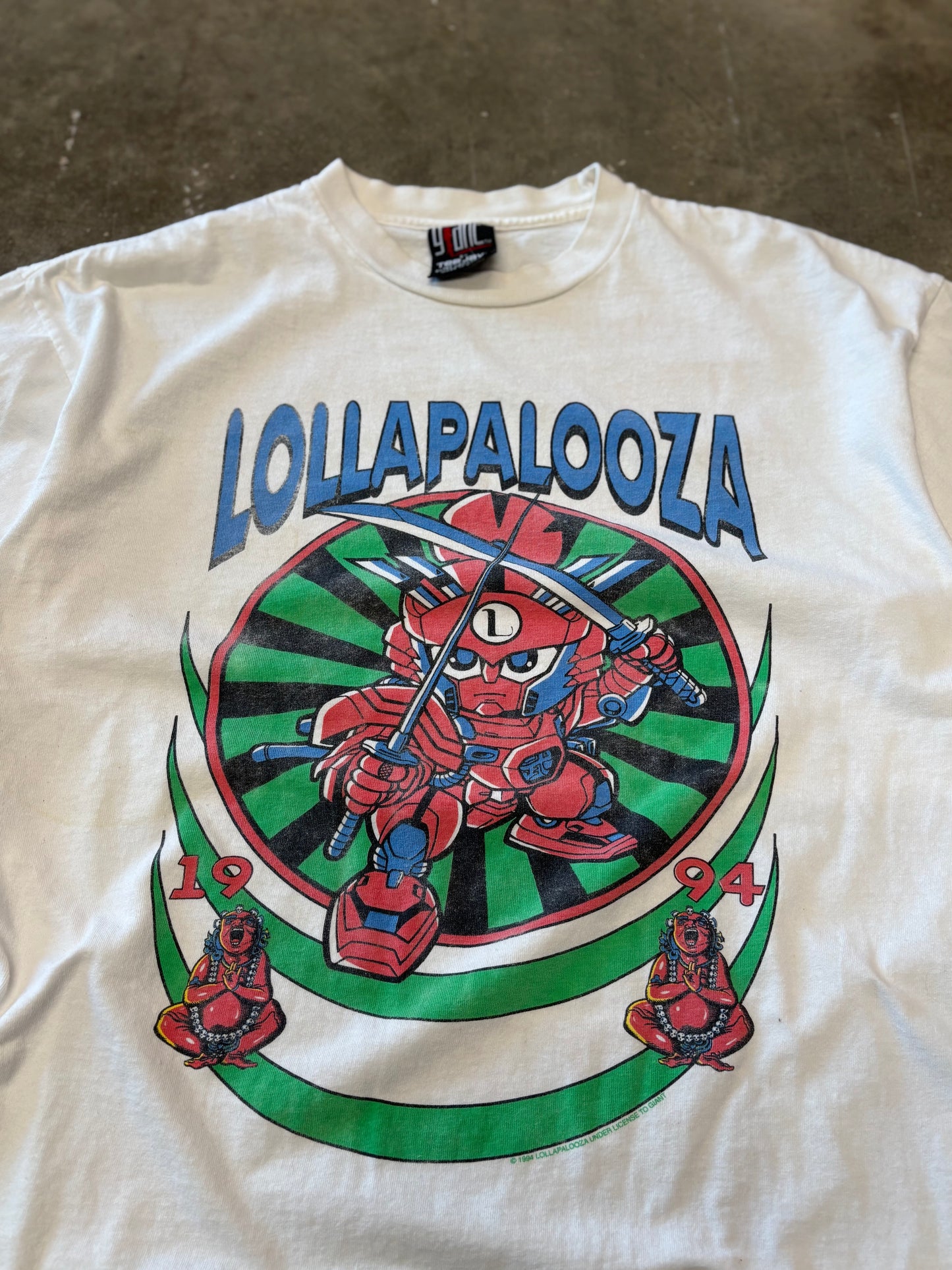 Vintage Lollapalooza Frank Kozik Samurai shirt size XL
