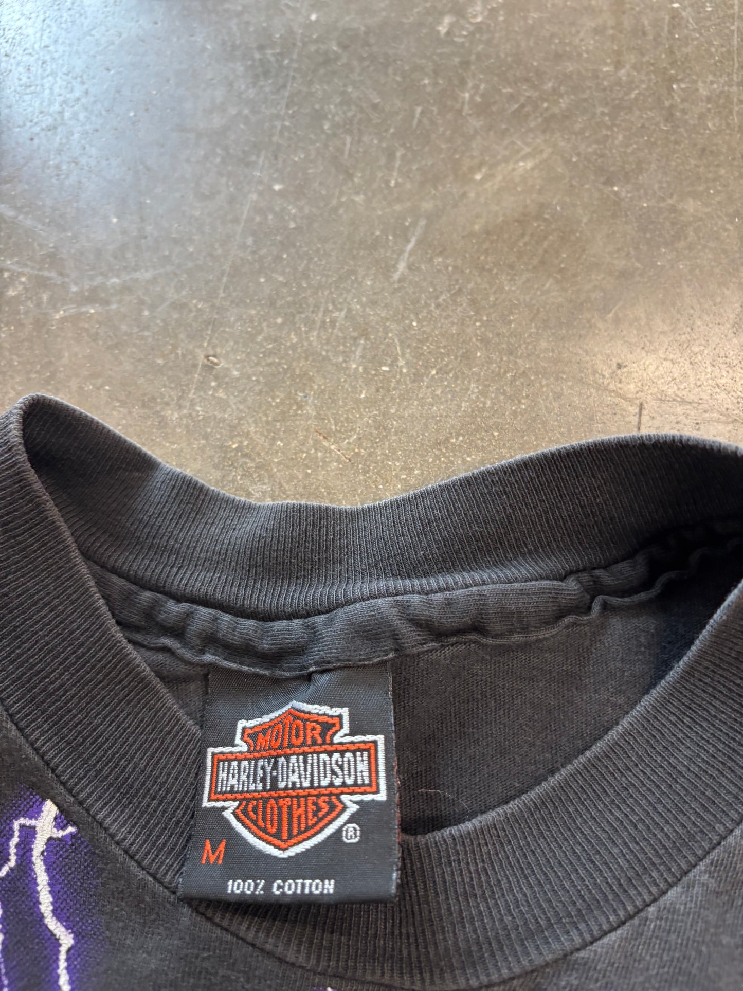 Vintage Harley Davidson purple Lightning size medium